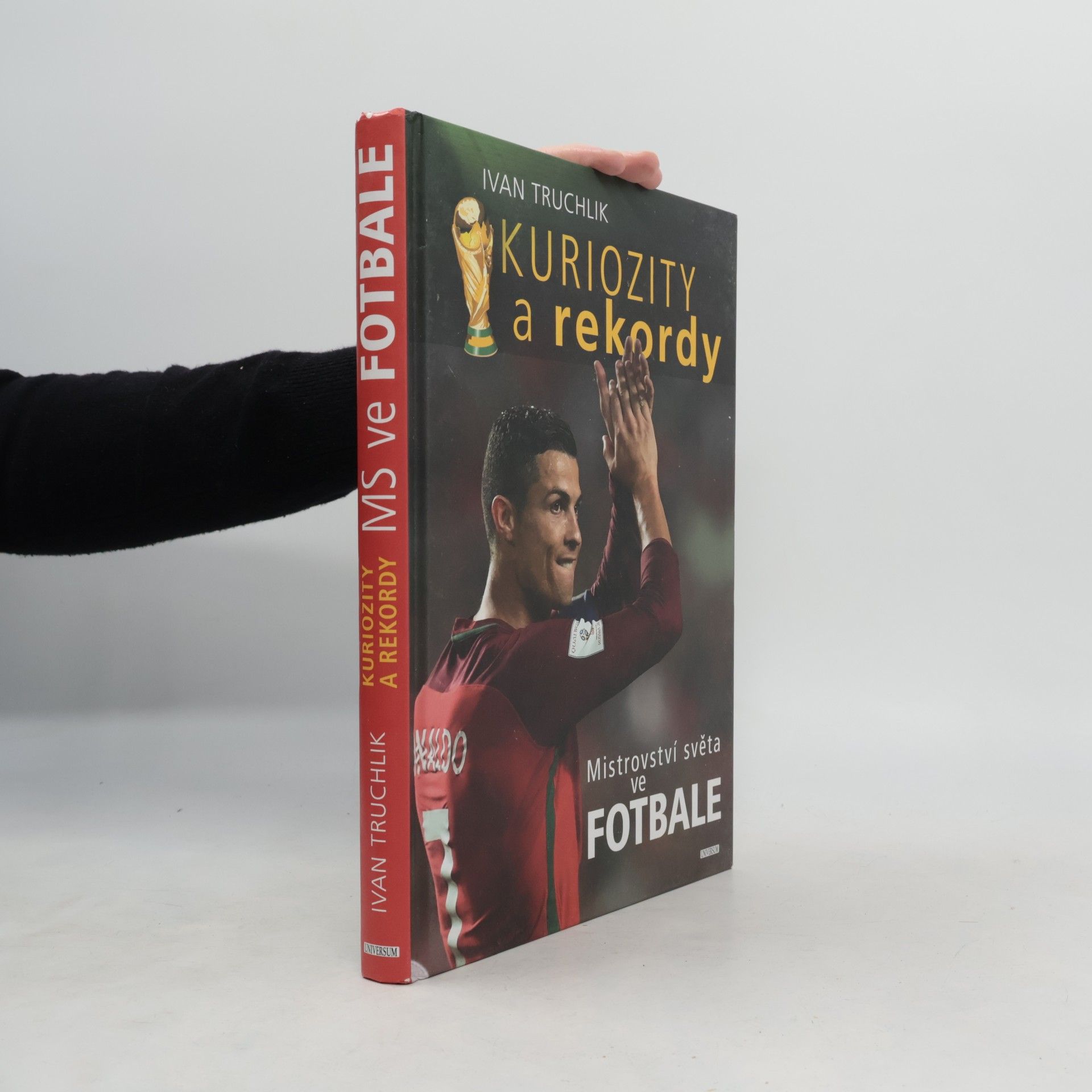 Kuriozity a rekordy mistrovství světa ve fotbale