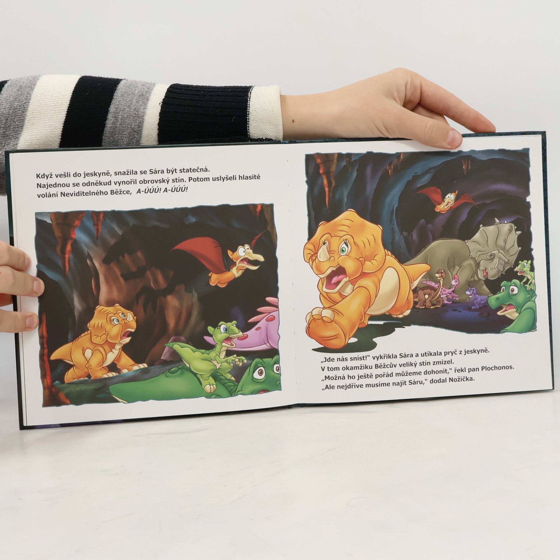 Jennifer Frantz Země dinosaurů - Strašidelné dobrodružství