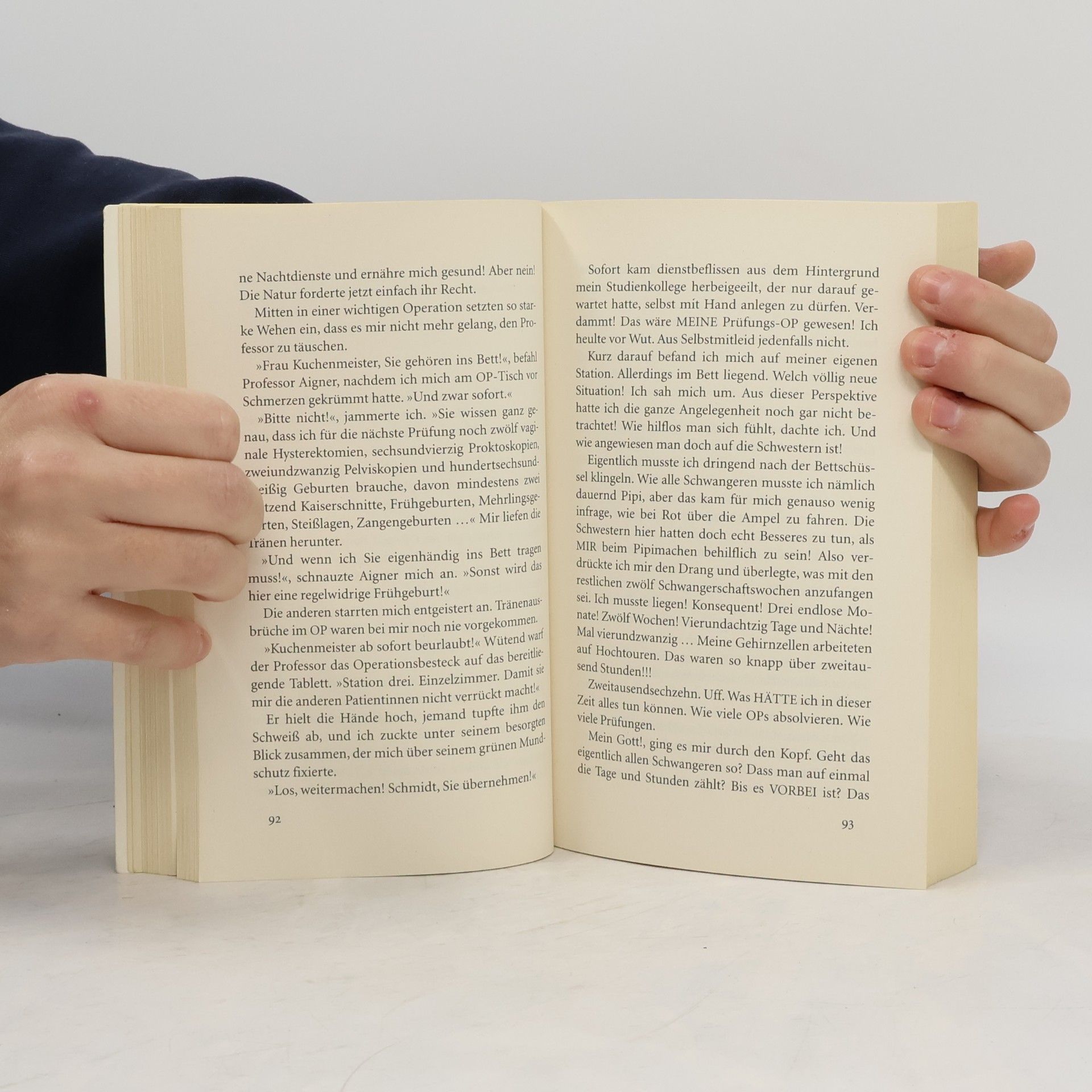 Hera Lind Himmel und Hölle : Roman nach der wahren Geschichte der Dr. Konstanze Kuchenmeister