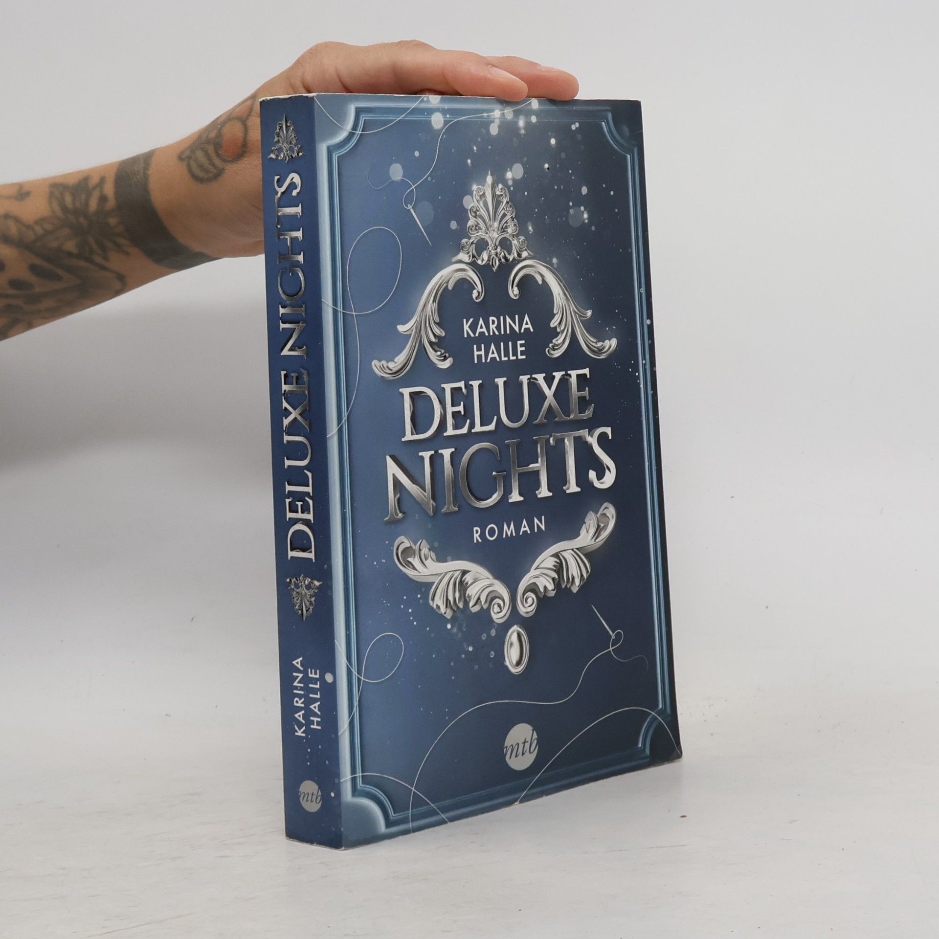 Deluxe Nights