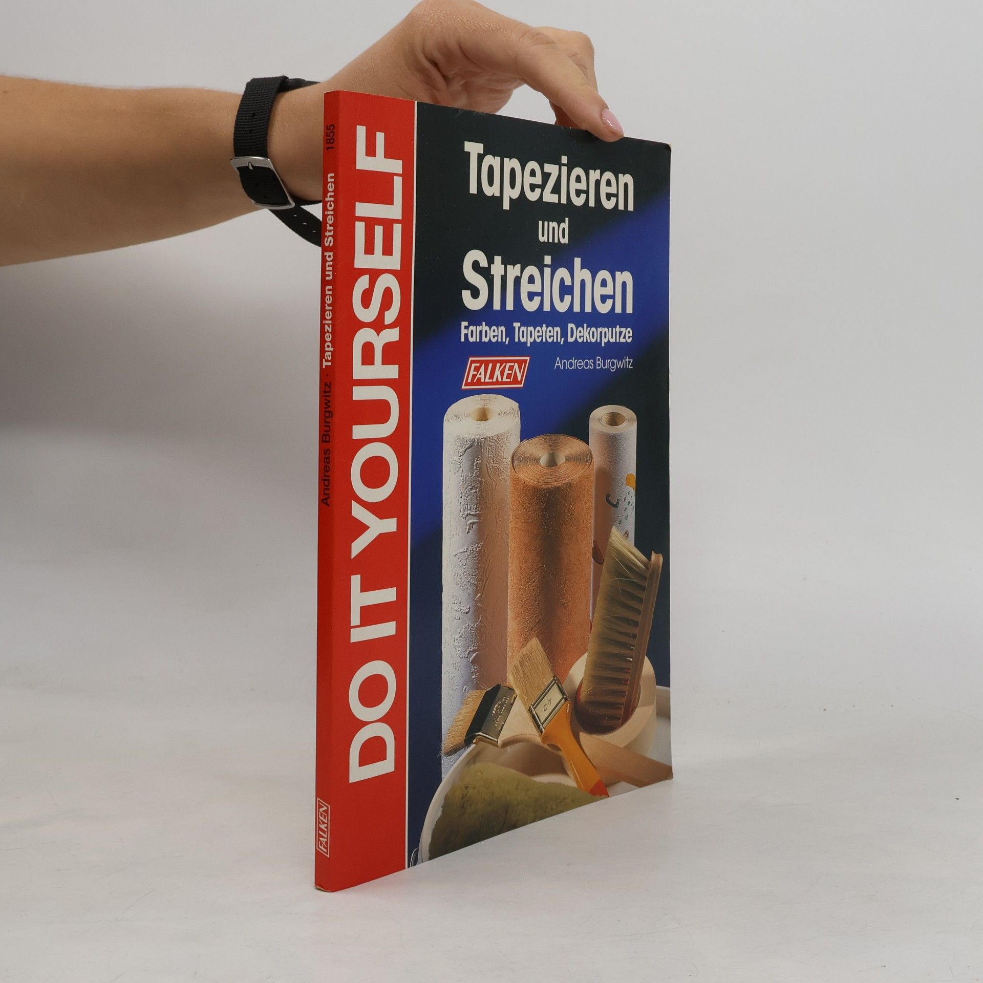 Tapezieren und Streichen