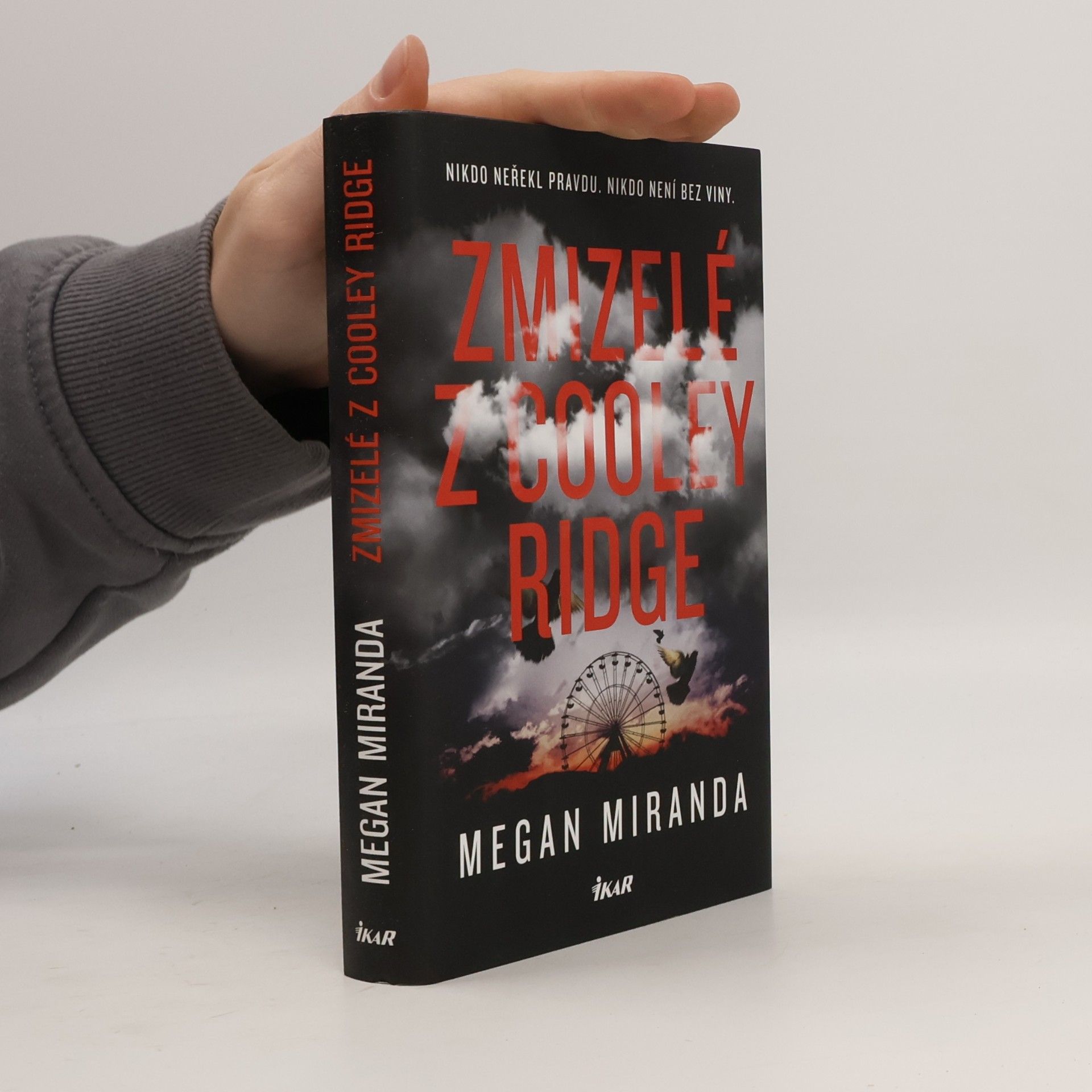 Megan Miranda Zmizelé z Cooley Ridge