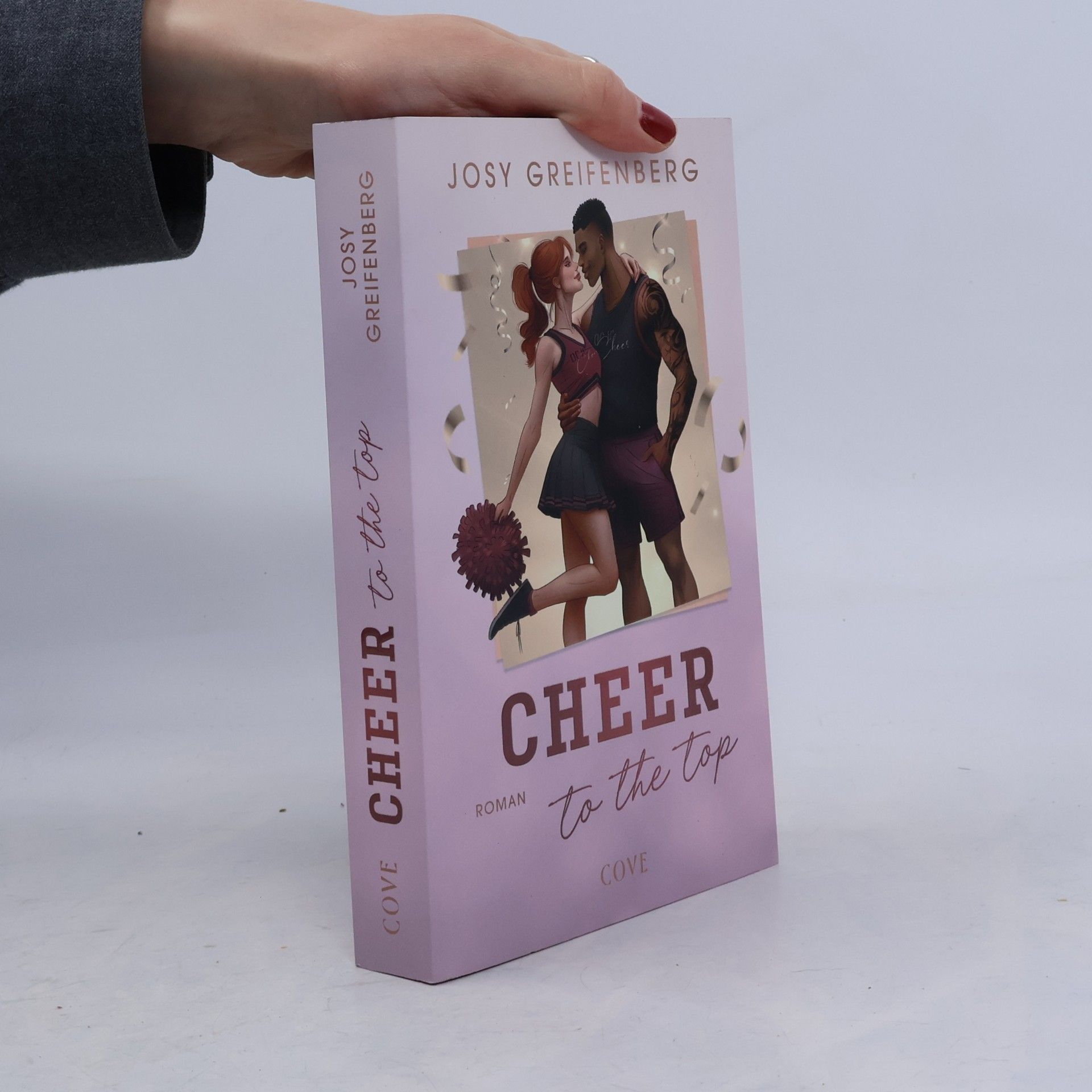 Josy Greifenberg Cheer to the Top