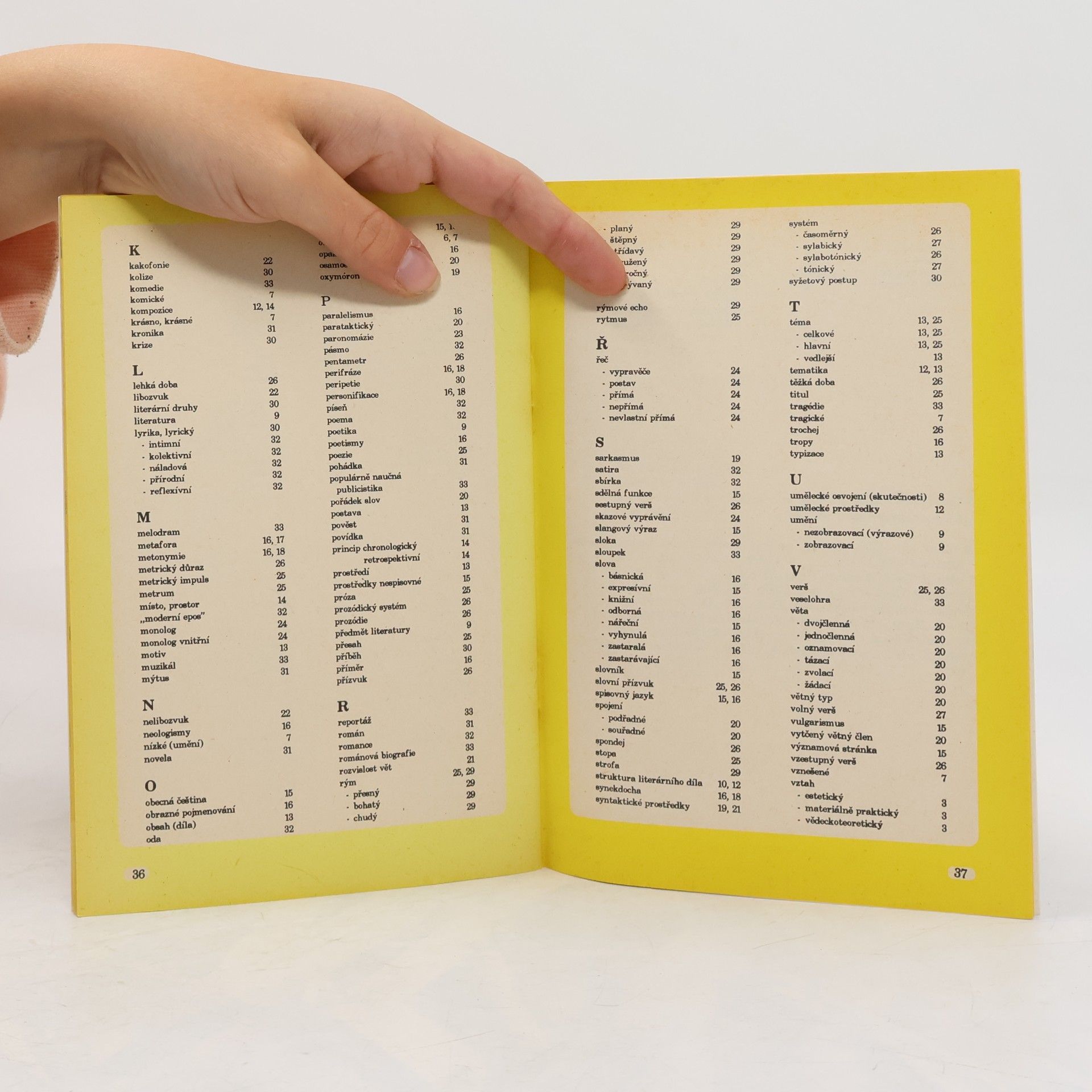 Kolektív autorov Literatura 1. 1. část. Teorie literatury