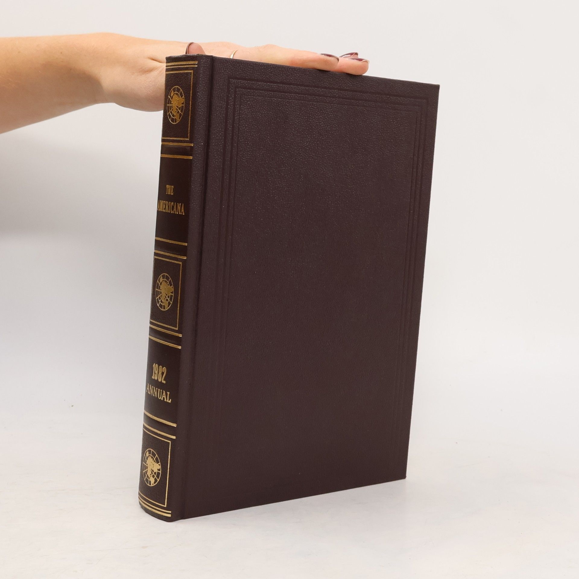 The Encyclopedia Americana Yearbook - 60: The Americana Annual 1982