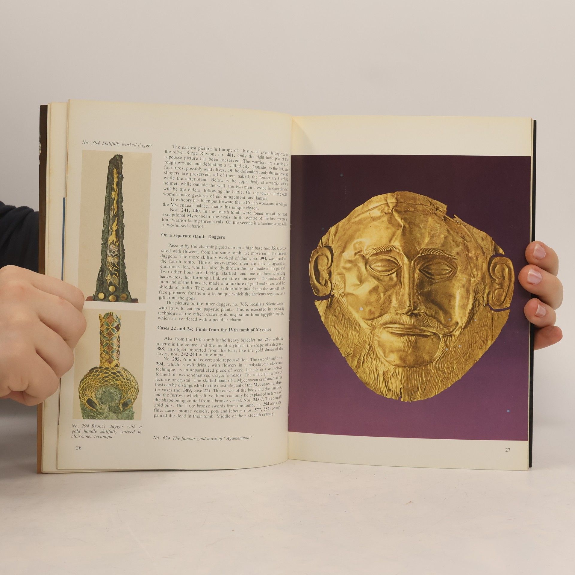 Semni Karouzou National Museum of Athens. Illustrated Guide to the Museum