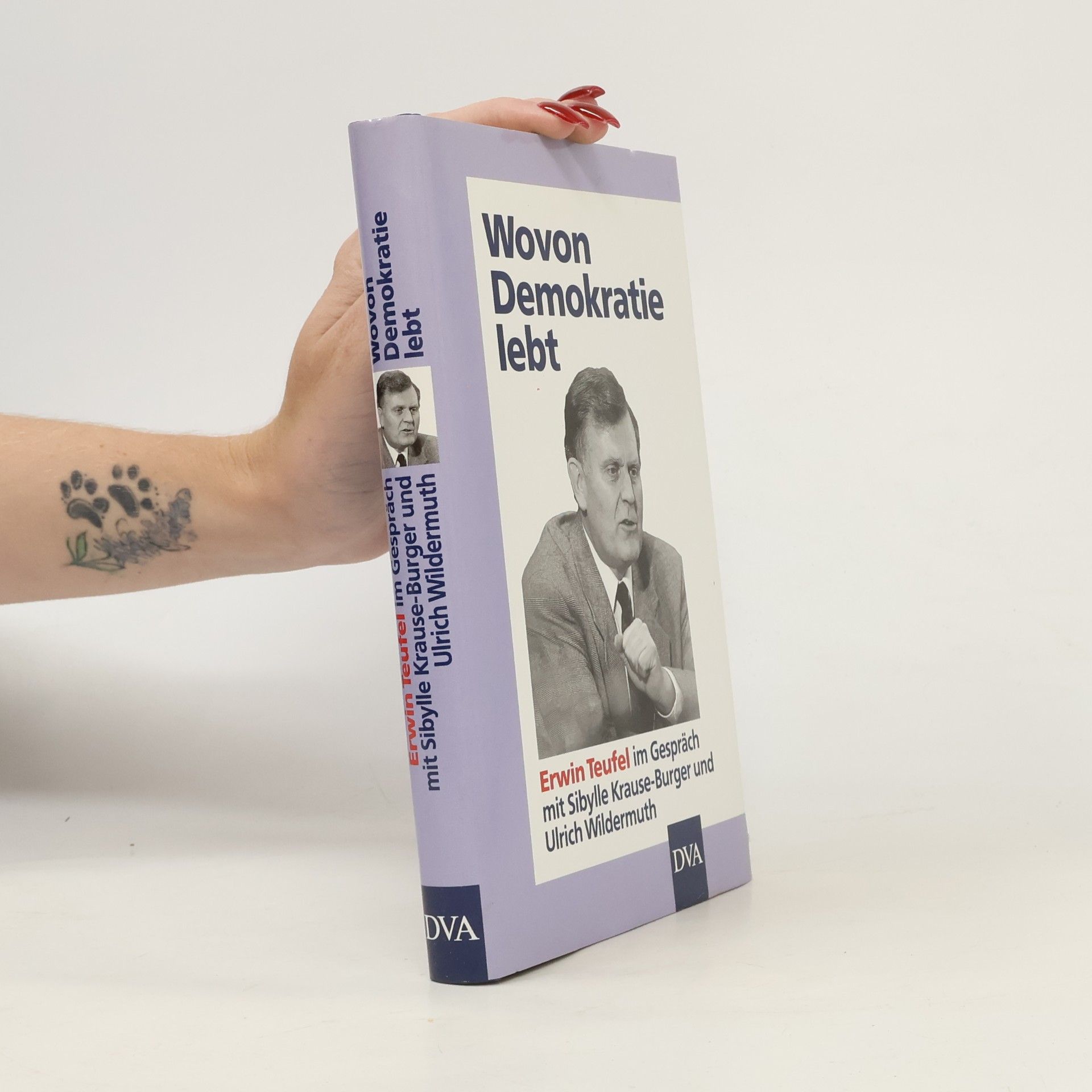 Wovon Demokratie lebt