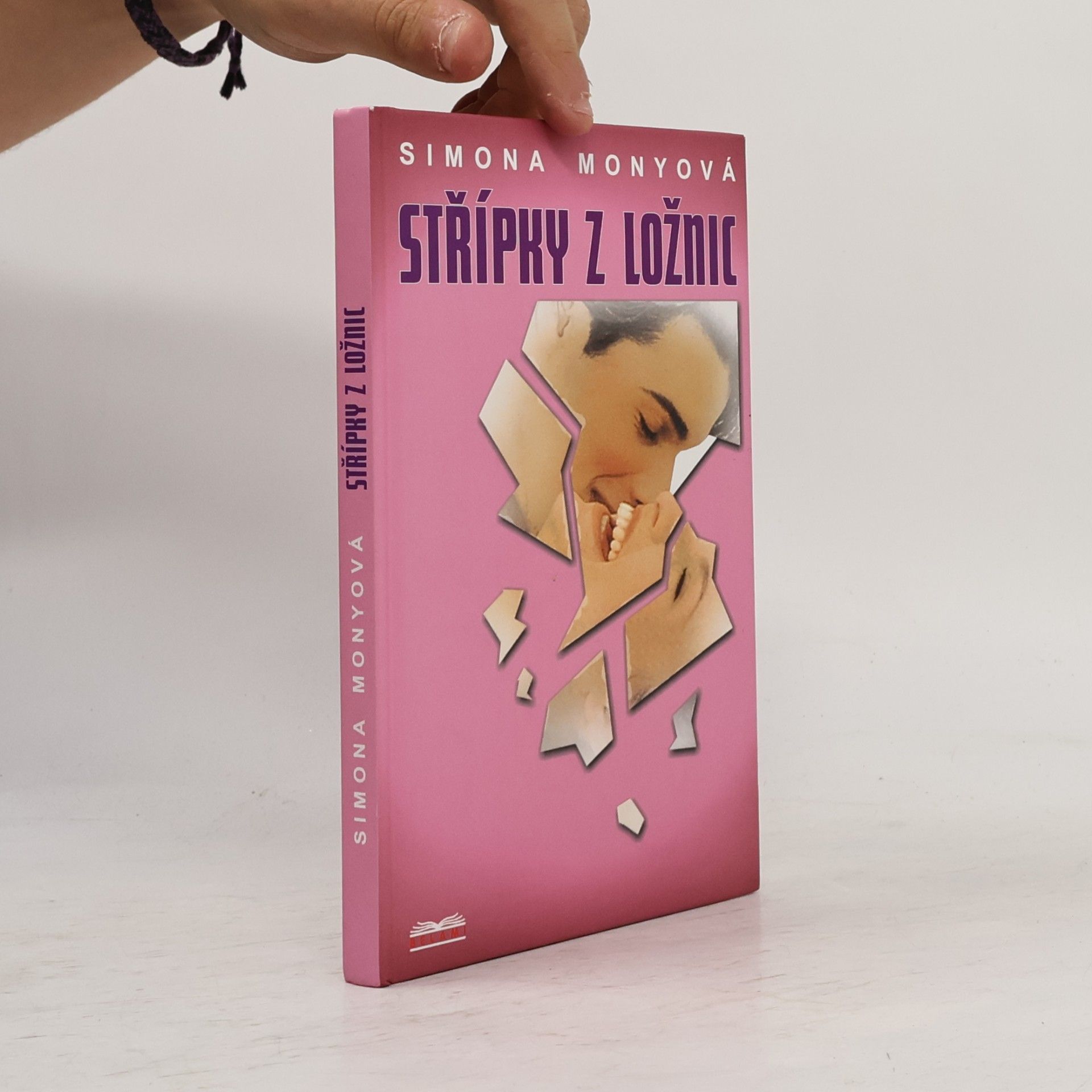 Střípky z ložnic