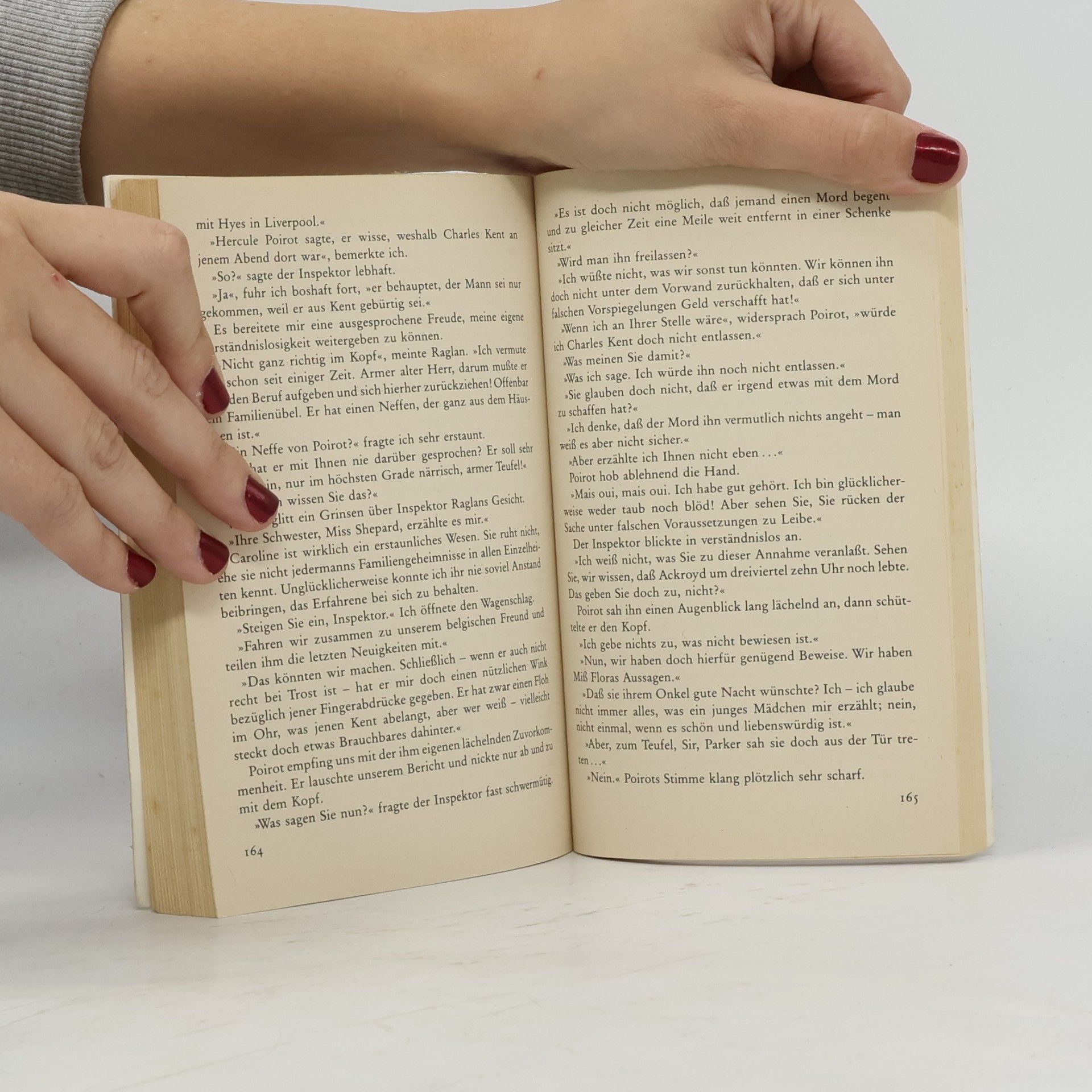 Agatha Christie Alibi