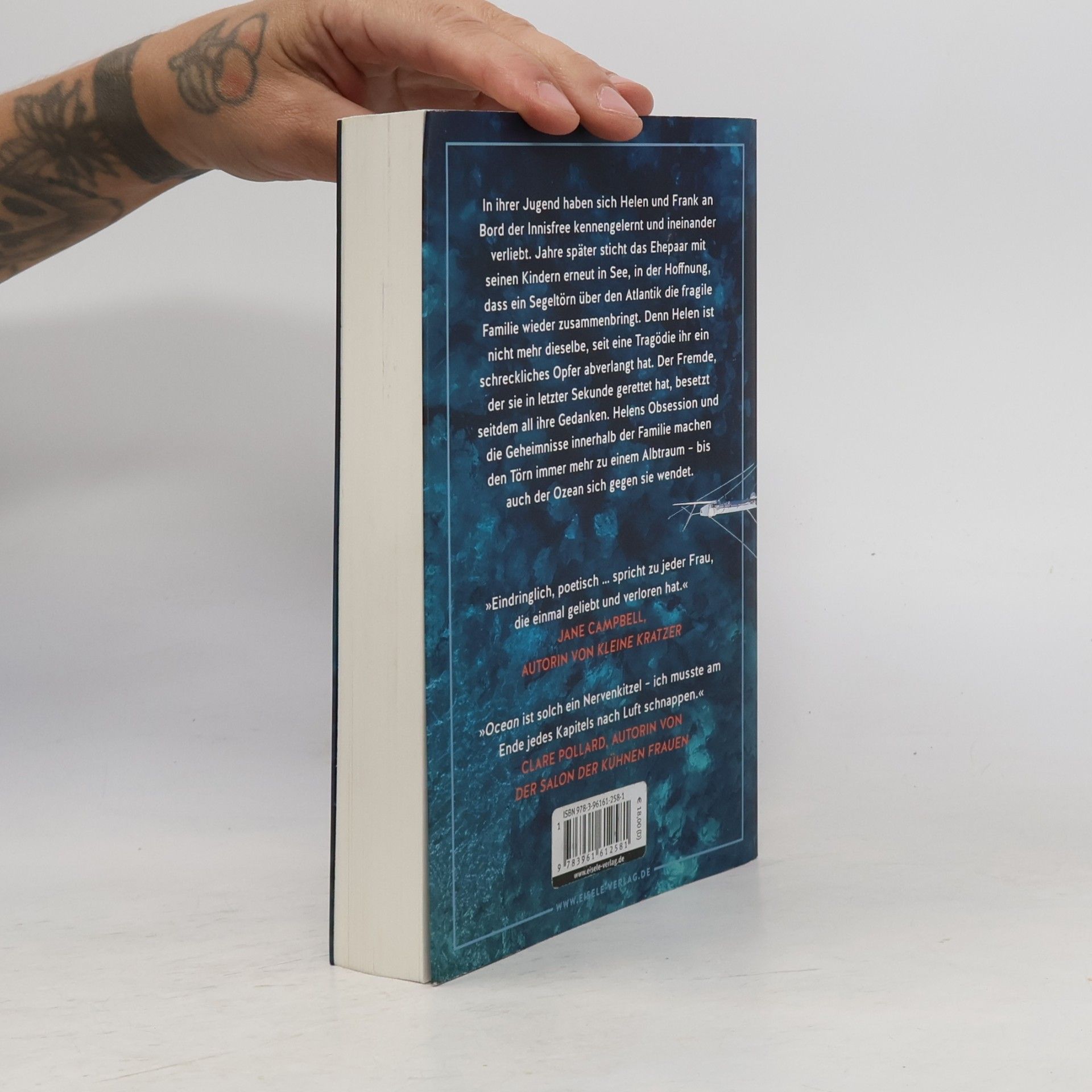 Polly Clark Ocean – Gefangen im Blau