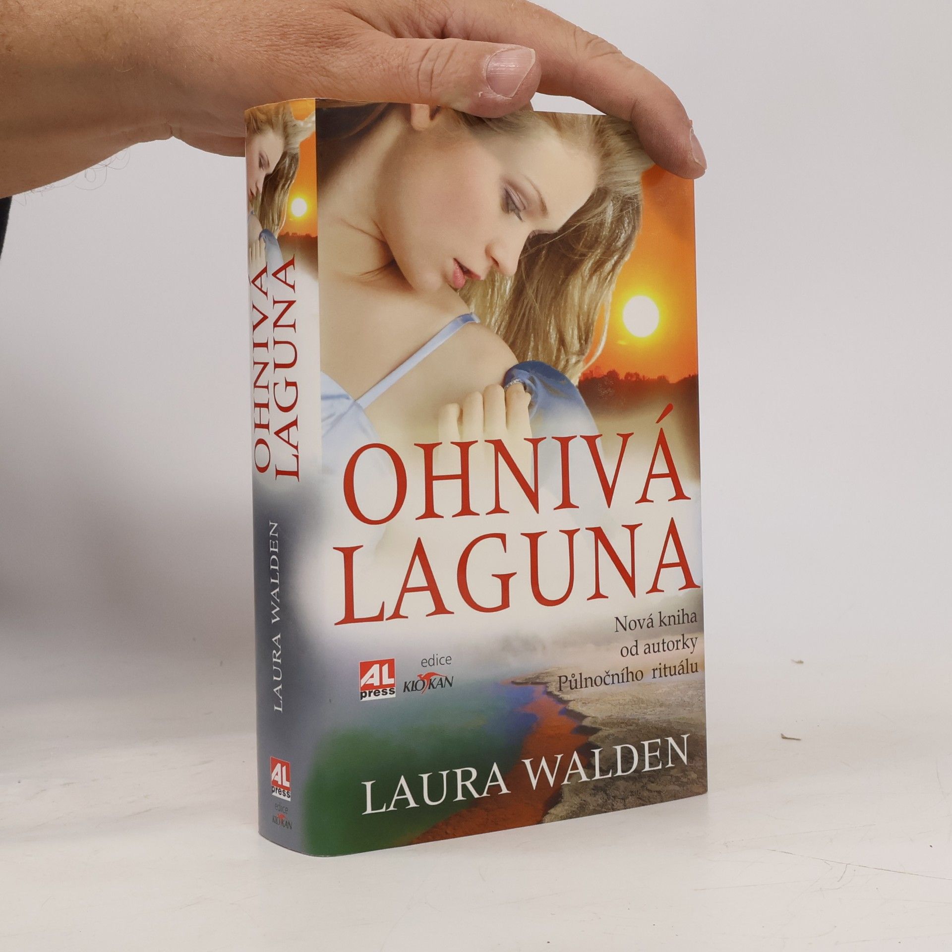 Ohnivá laguna
