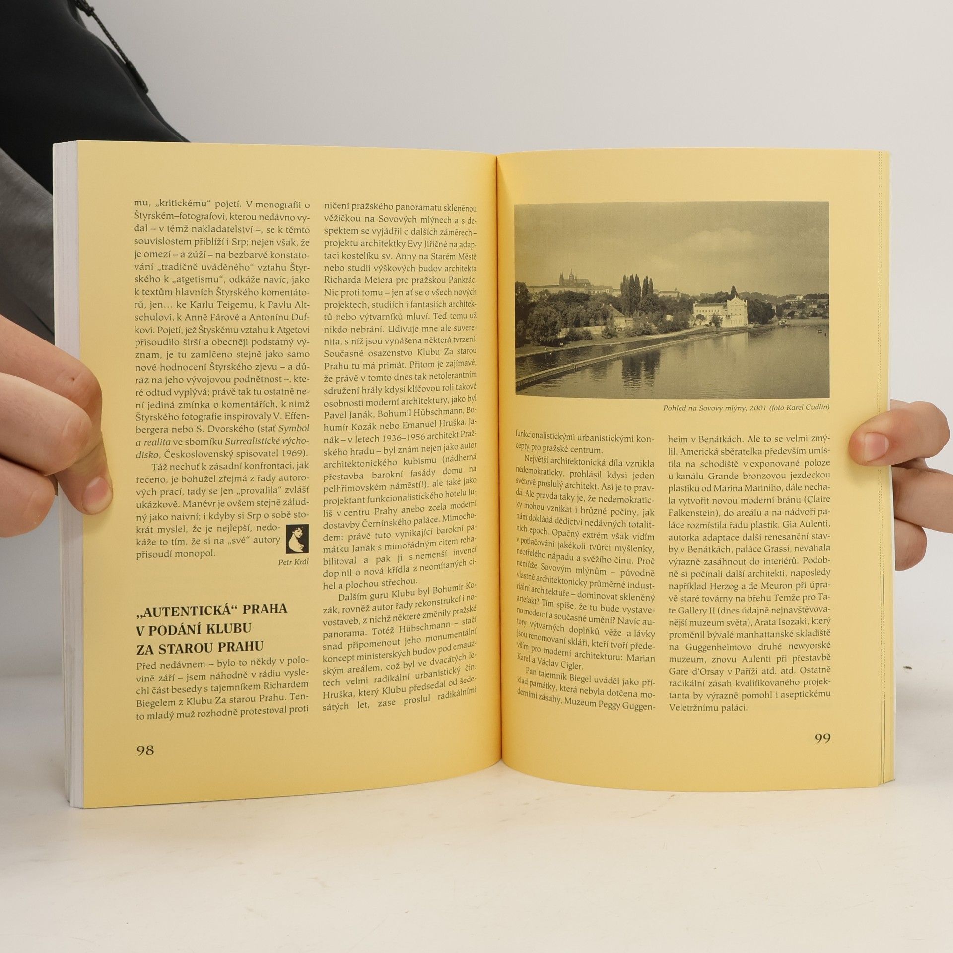 Various authors Kritická Příloha 21., Revolver revue