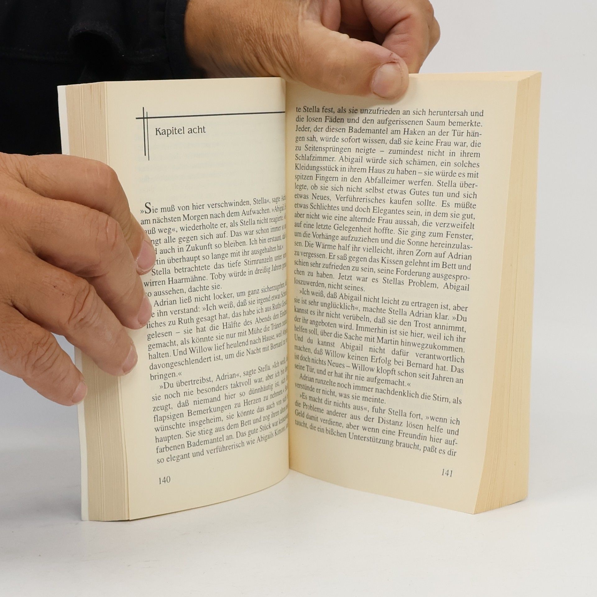 Judy Astley Wolken über dem Paradies. Roman. Aus d. Engl. v. Hedda Pänke