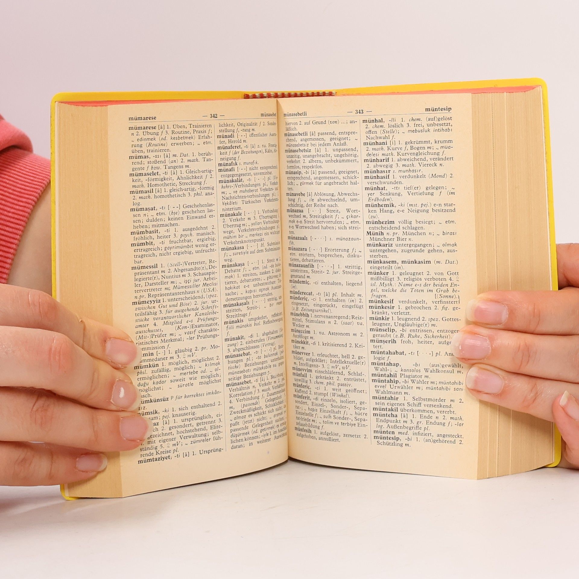 Langenscheidts Taschenwörterbuch der türkischen und deutschen Sprache