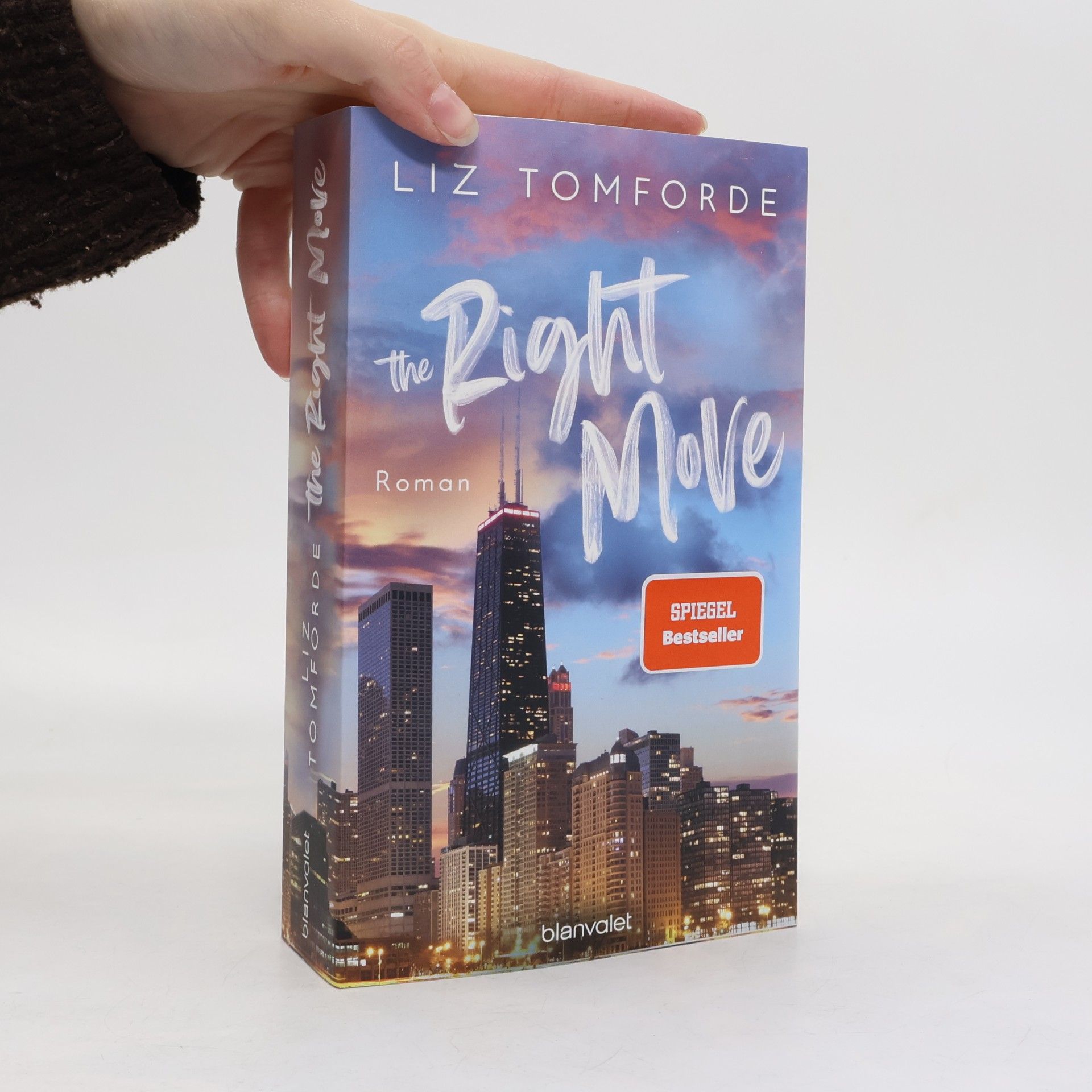 Liz Tomforde The Right Move
