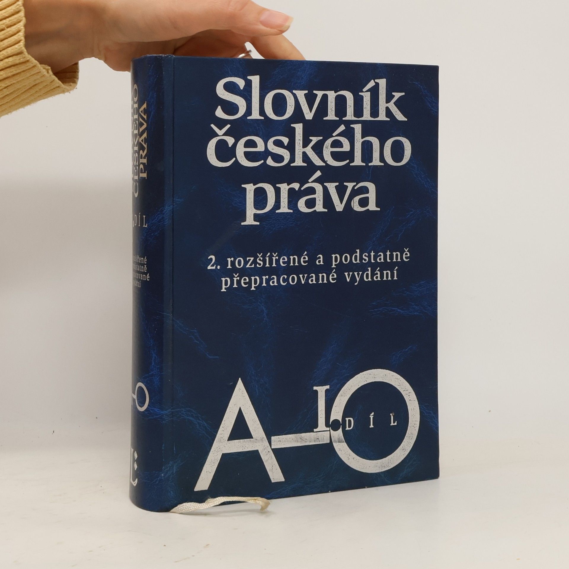 Slovník českého práva, 2. rozšířené a podstatně přepracované vydání podle stavu k 1.1.1999. I. díl, A-O