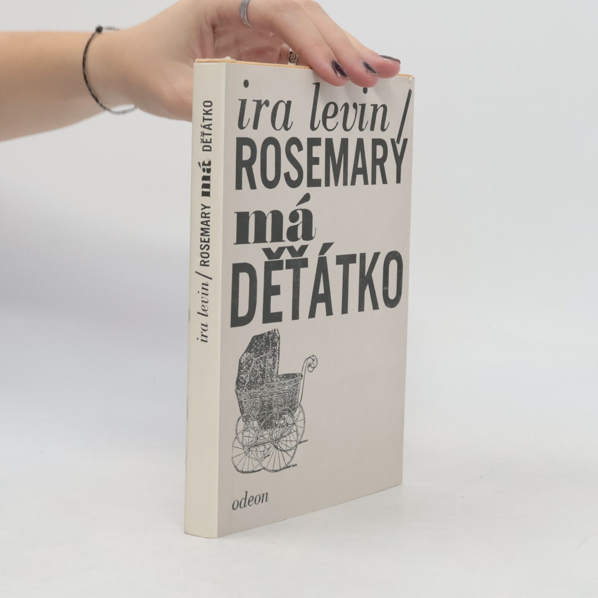Ira Levin Rosemary má děťátko
