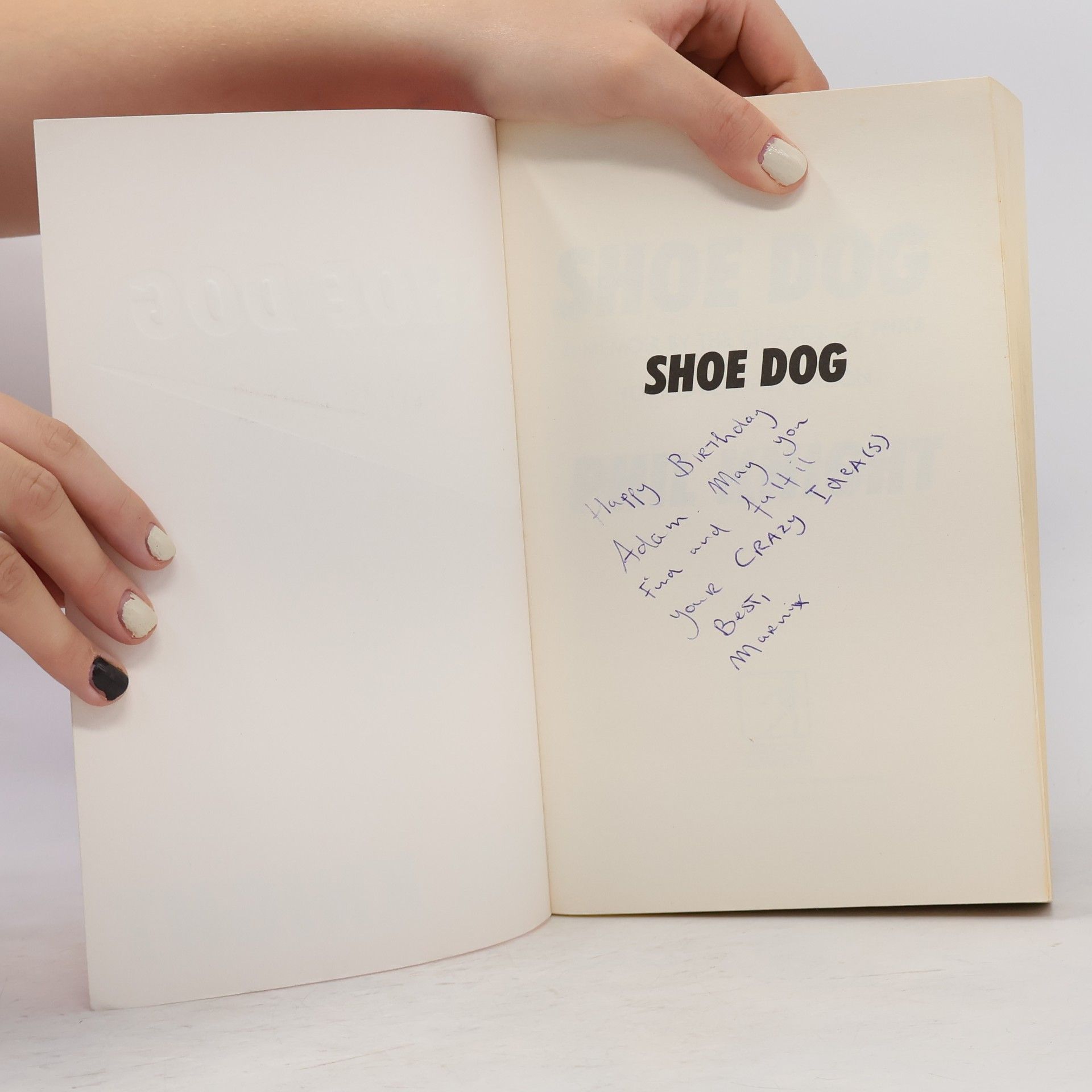 Philip Knight Shoe Dog : A Memoir by the Creator of Nike