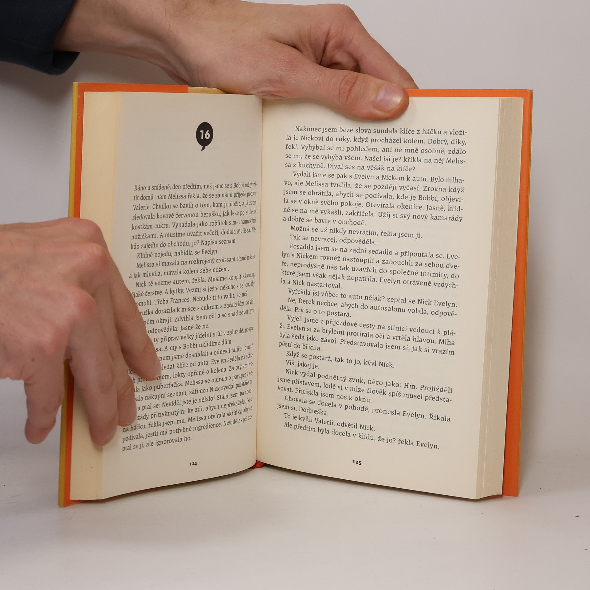 Sally Rooney Rozhovory s přáteli