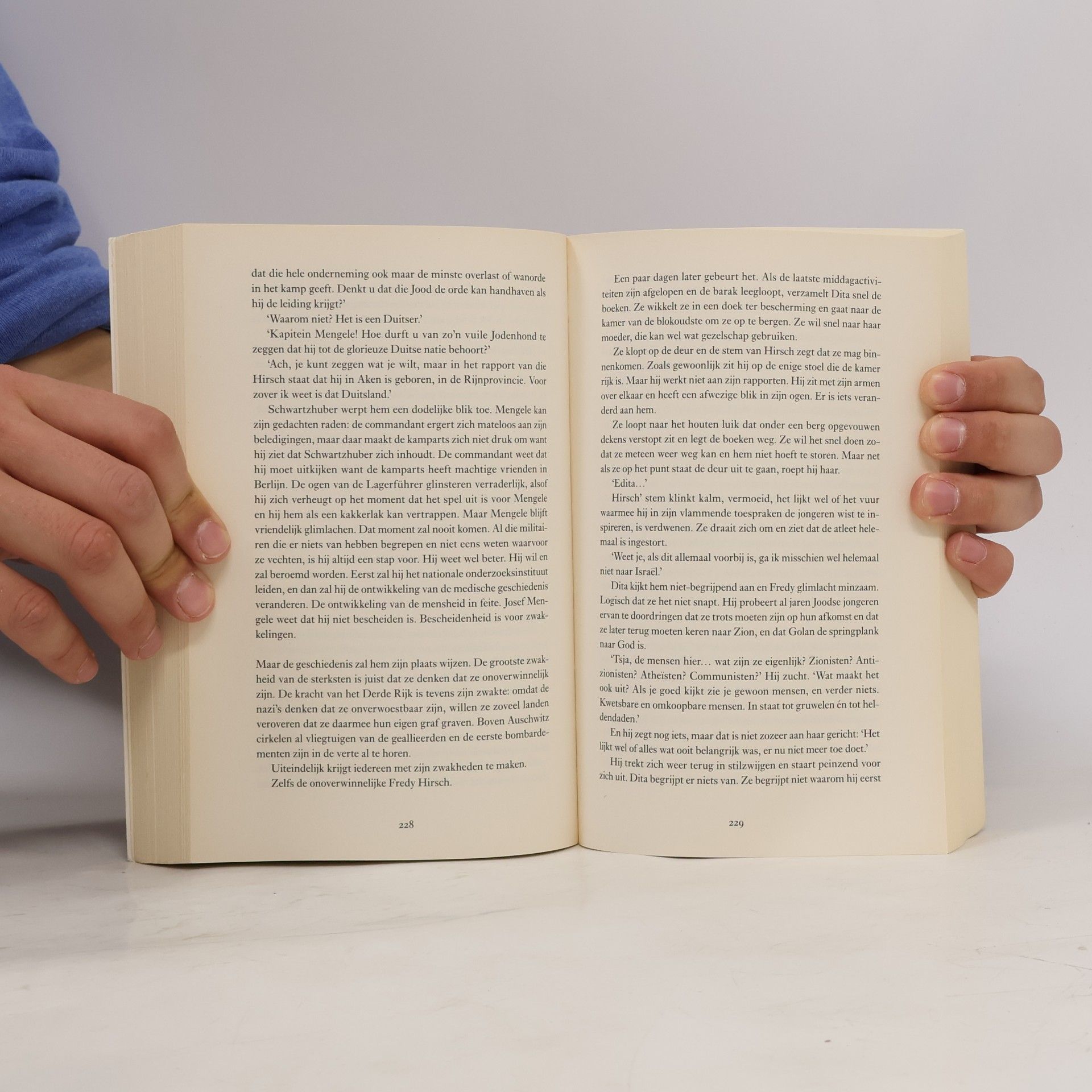 Antonio Iturbe De Bibliothecaresse van Auschwitz