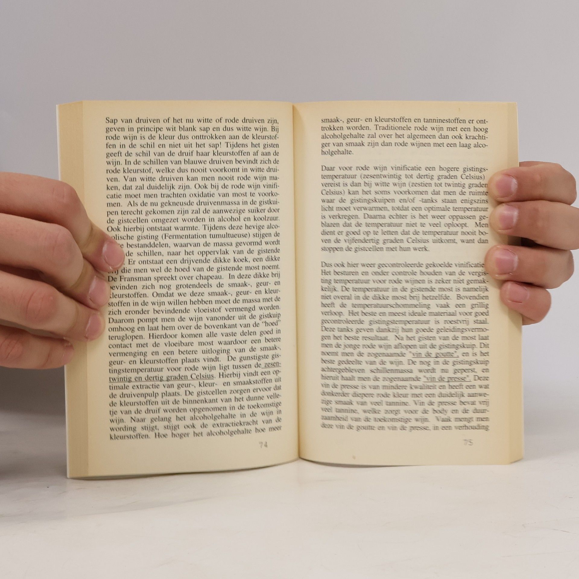 Autorenkollektiv Antwoord op veel gestelde vragen over wijn in het algemeen 1