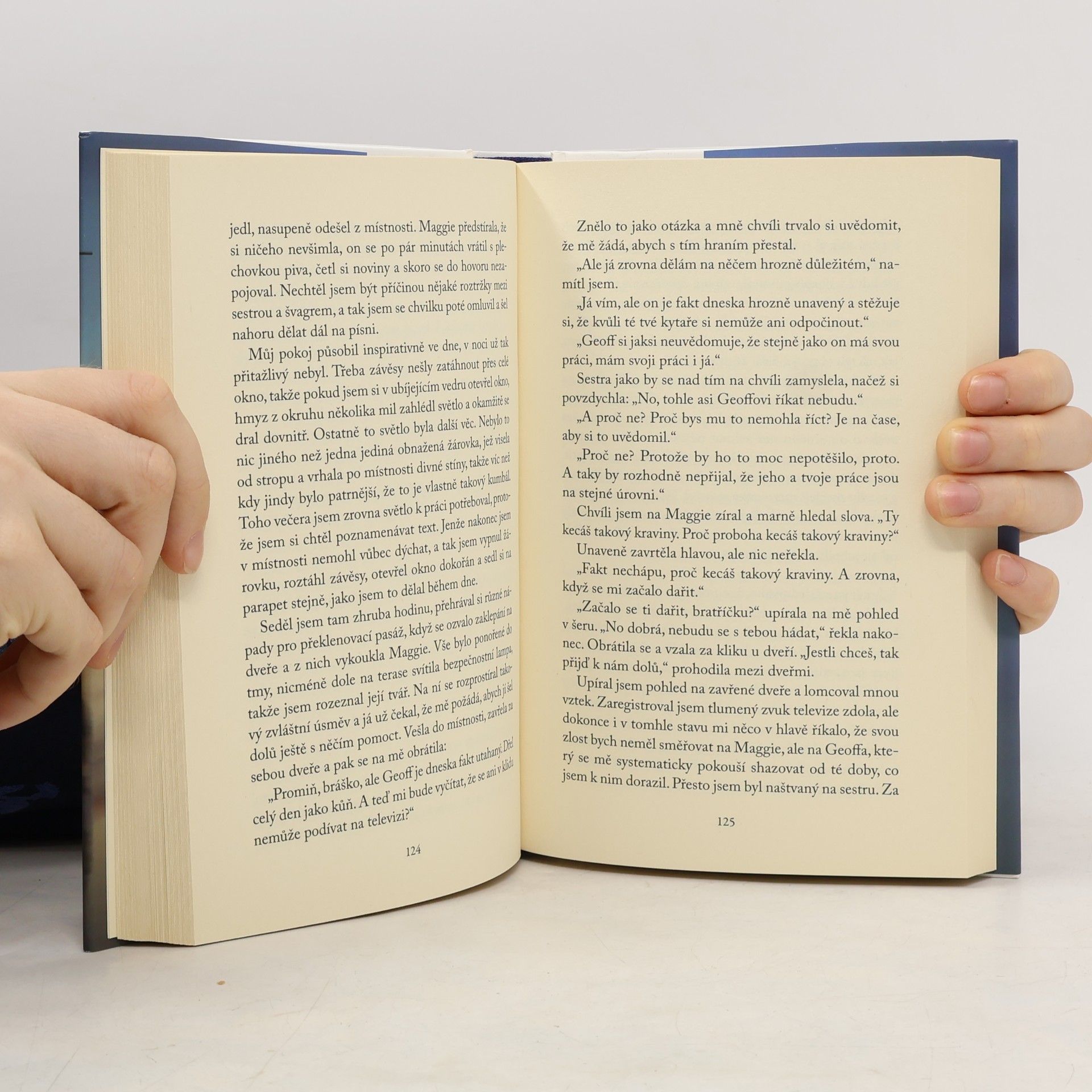 Kazuo Ishiguro Nokturna: Pět příběhů o hudbě a soumraku