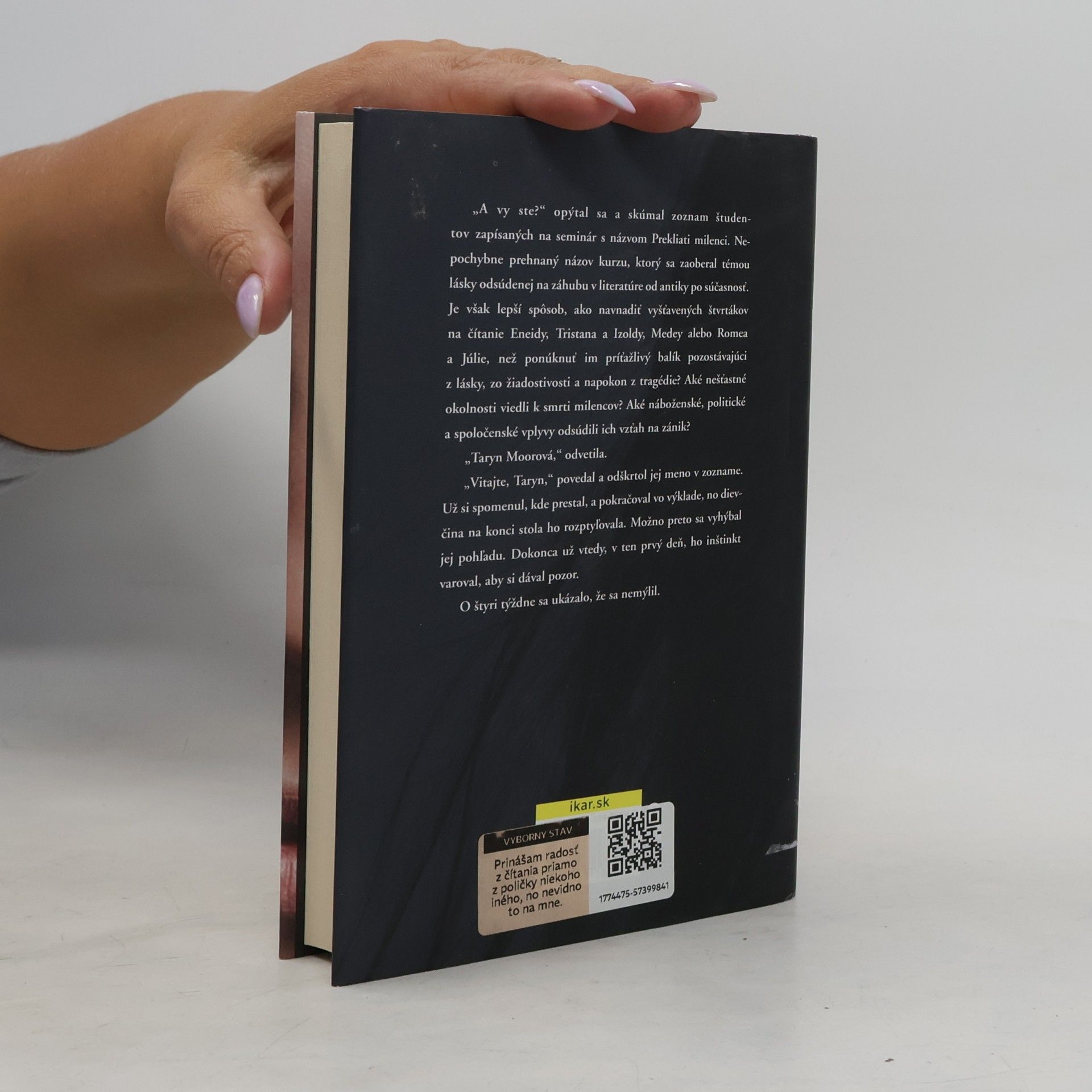 Tess Gerritsen Študentka
