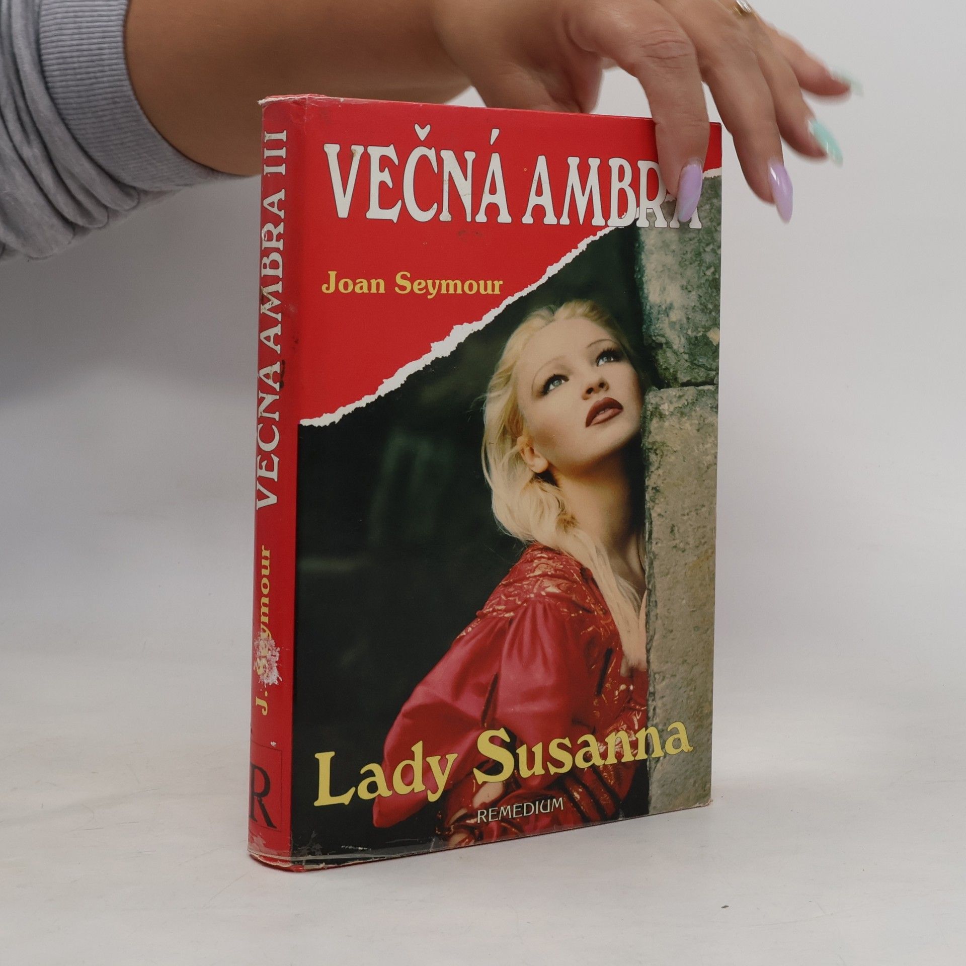 Joan Seymour Večná Ambra III