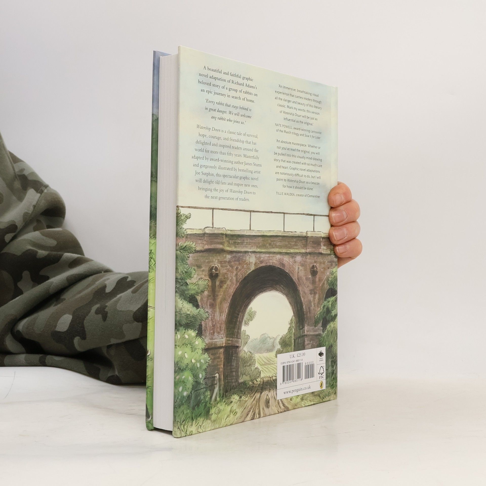 Richard Adams Watership Down: The Graphic Novel