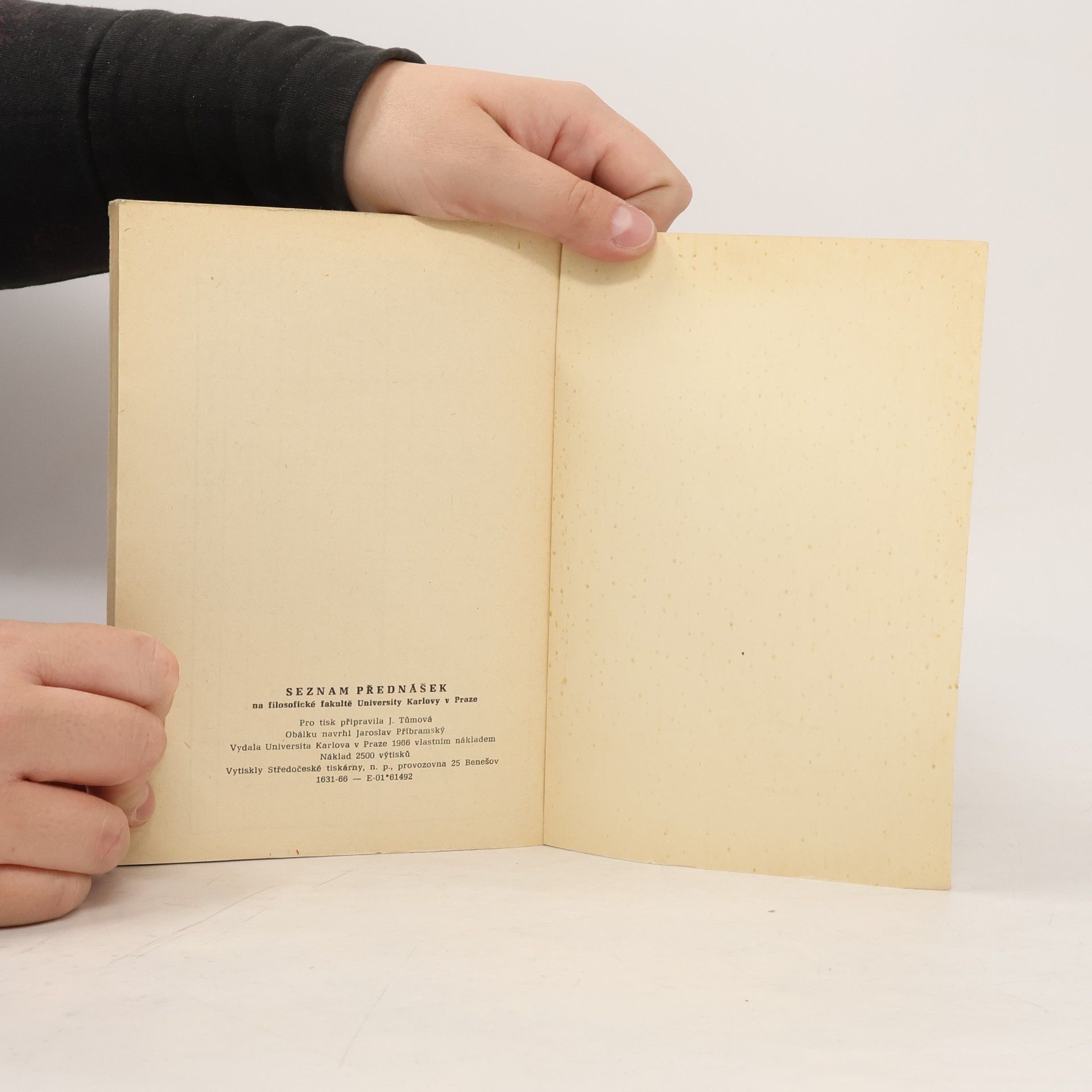 Kolektiv autorů Seznam přednášek na Filosofické fakultě ve studijním roce 1966-1967