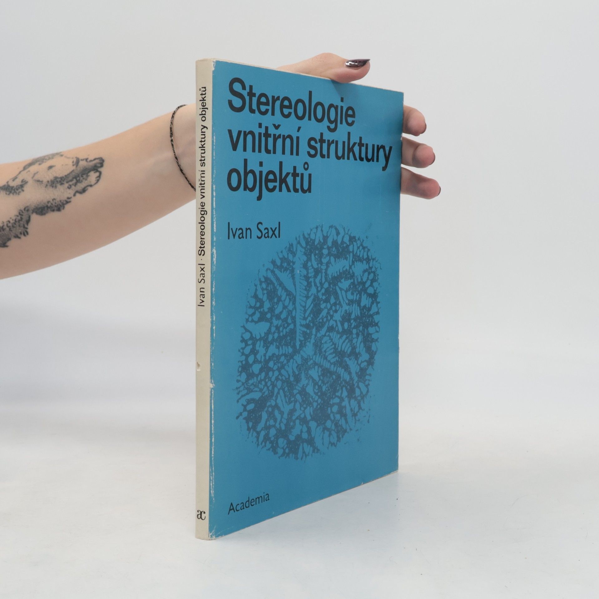 Stereologie vnitřní struktury objektů
