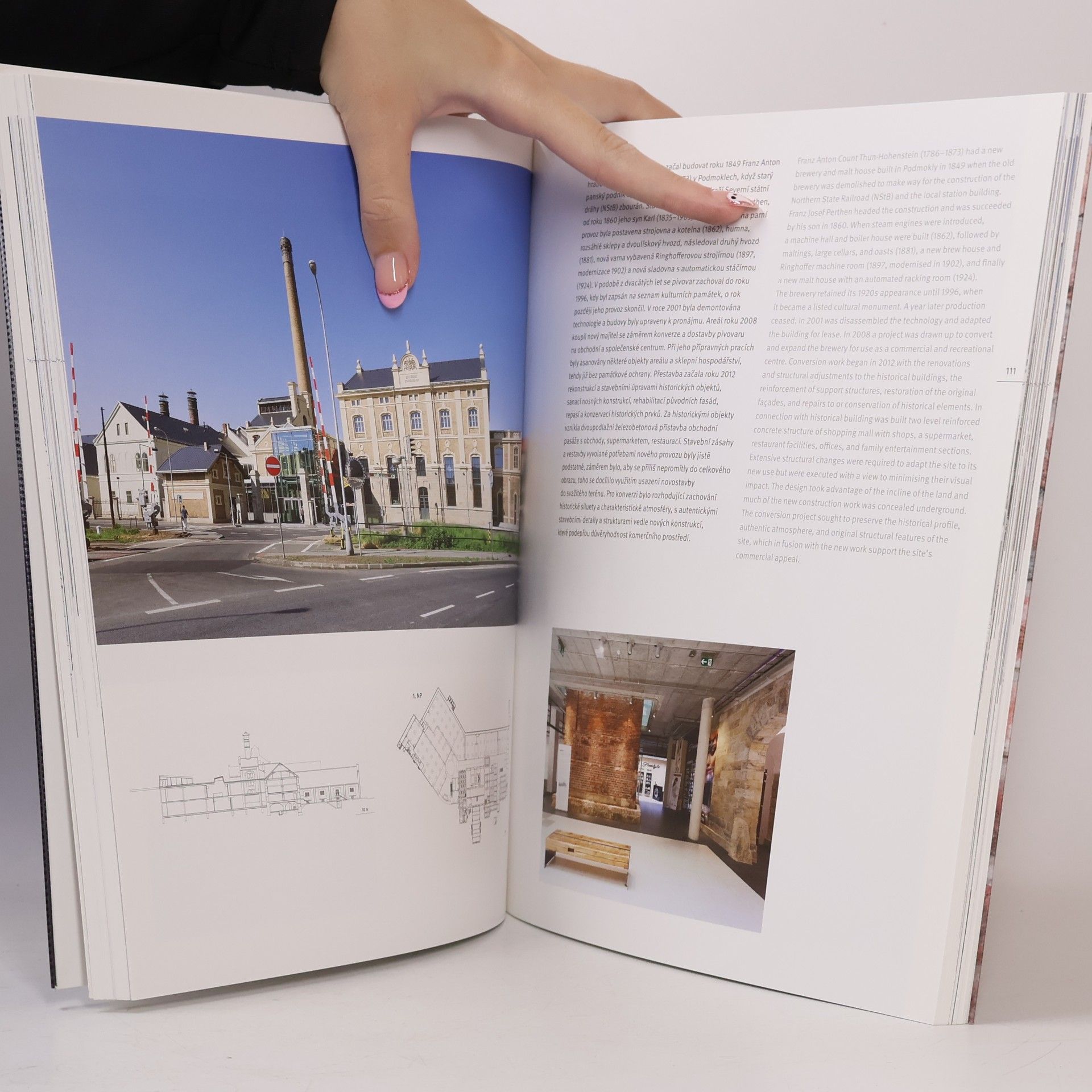 Benjamin Fragner Industriální topografie. Česká republika 2005-2015. Industrial topography. The architecture of conversion. Czech Republic 2005-2015