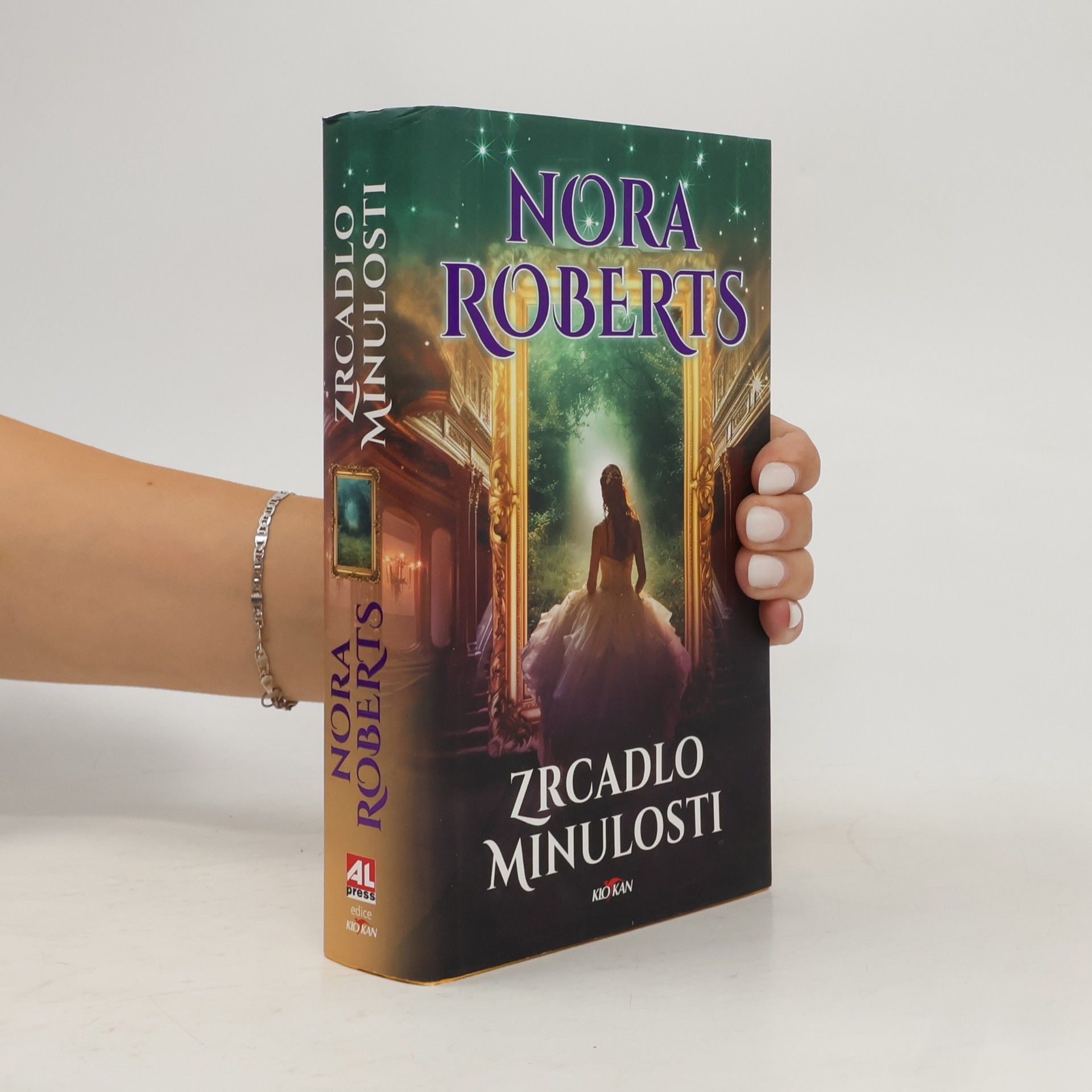 Zrcadlo minulosti
