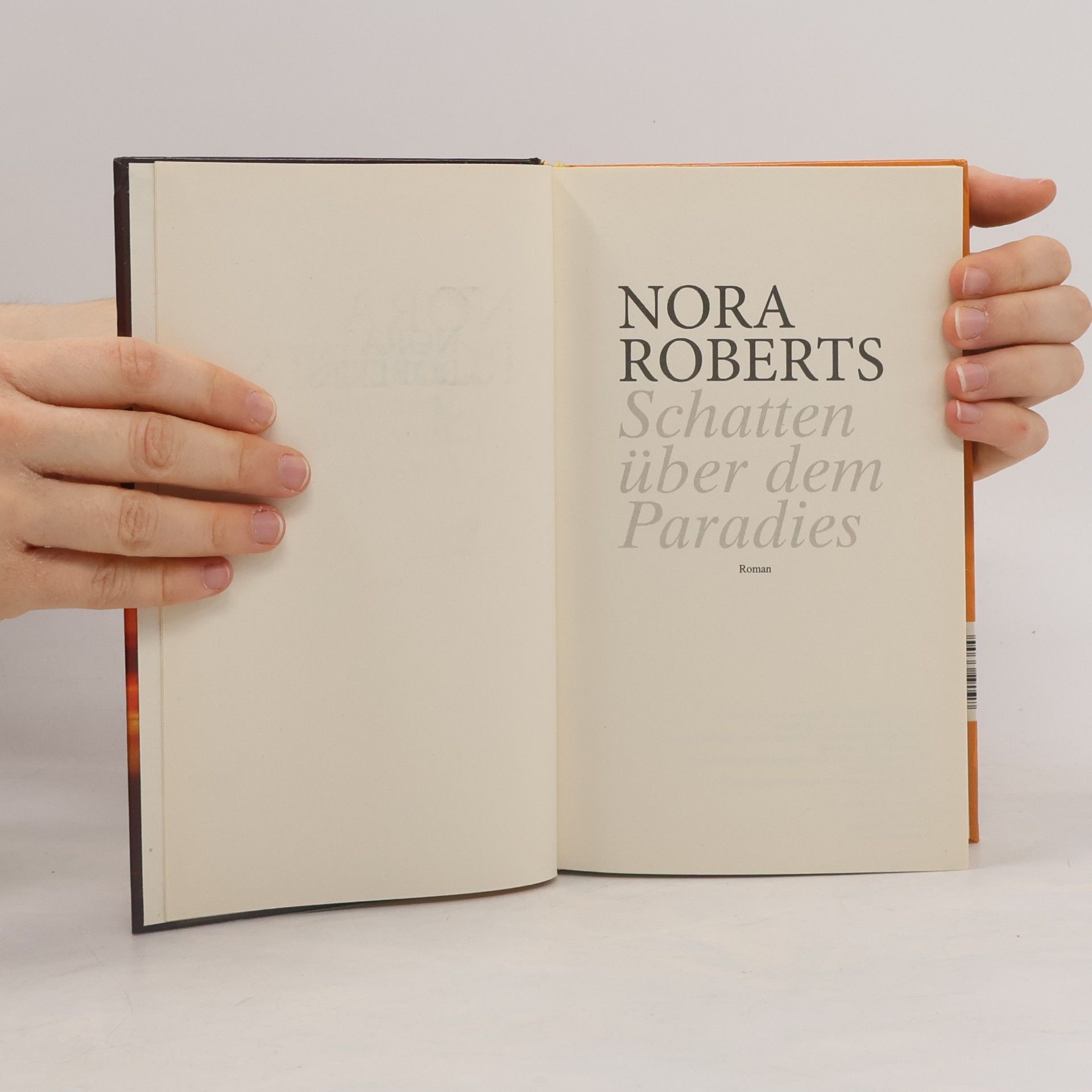 Nora Roberts Schatten über dem Paradies