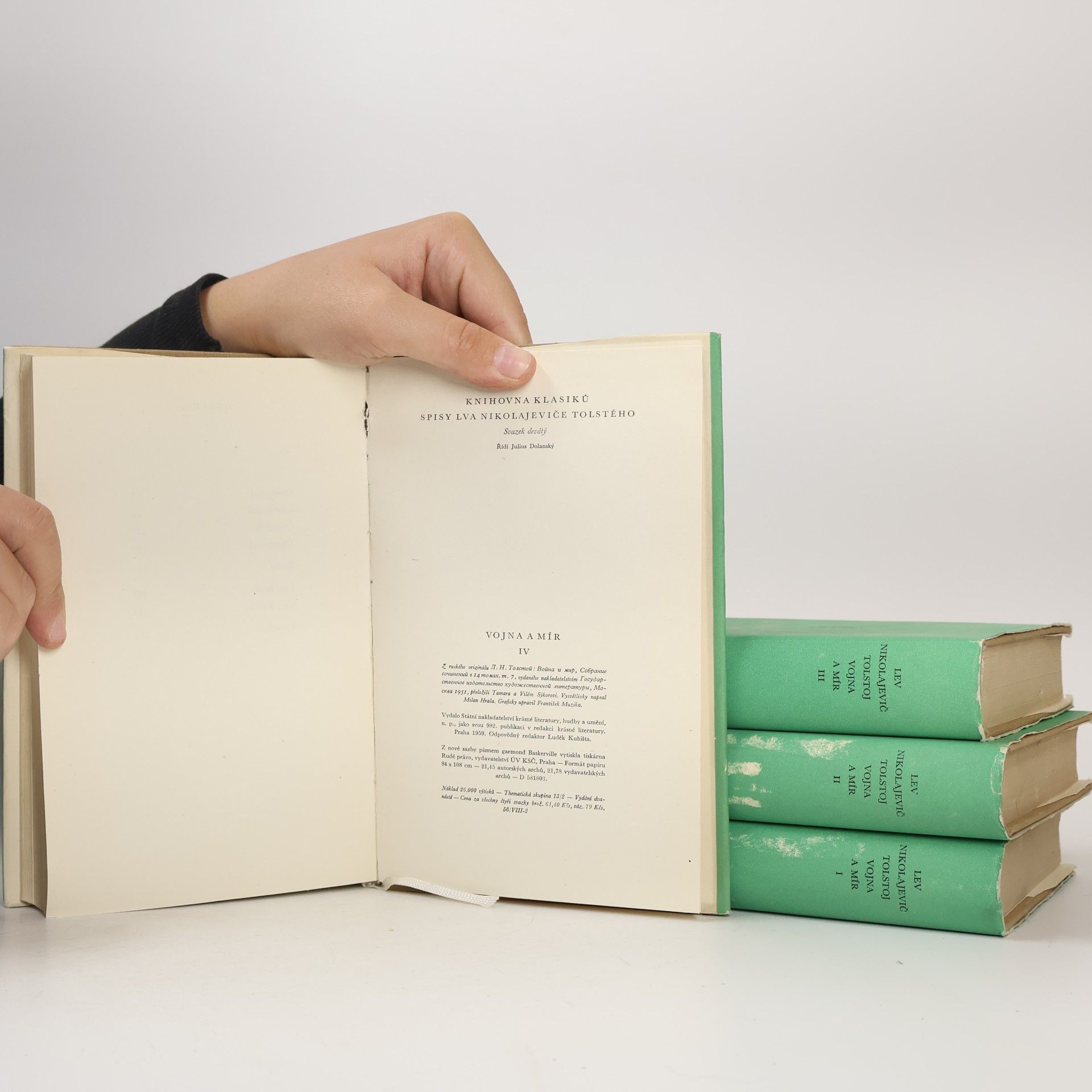 Leone Tolstoi Vojna a mír I.-IV. díl