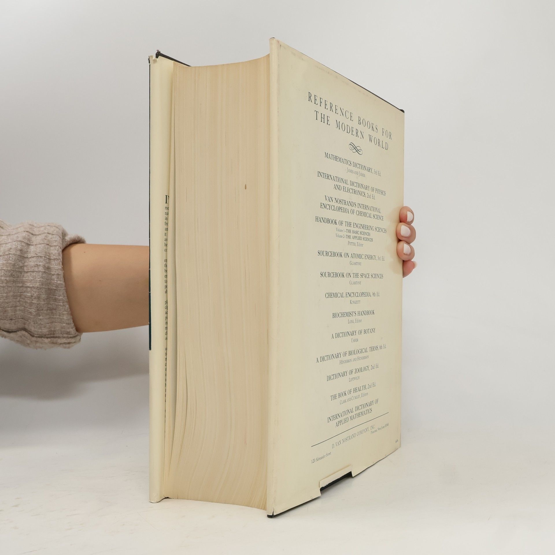 Various authors Van Nostrand's Scientific Encyclopedia