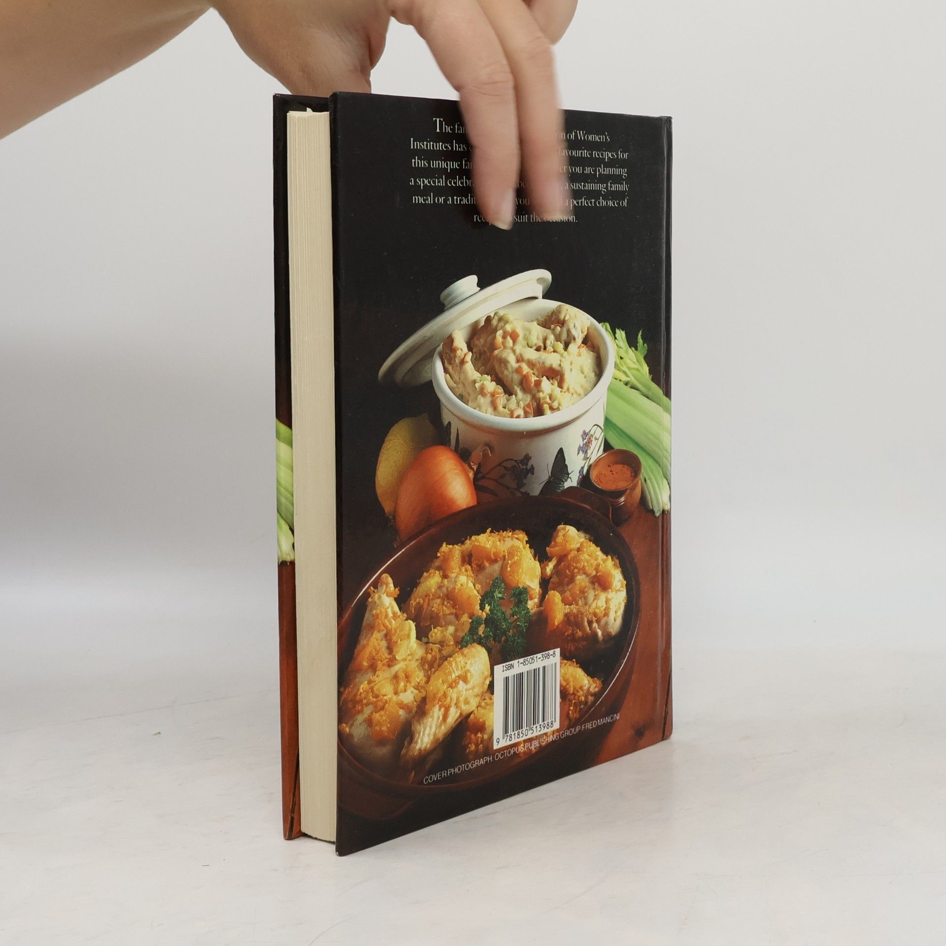 Kolektív autorov The Women's Institutes' Book of 650 Favourite Recipes