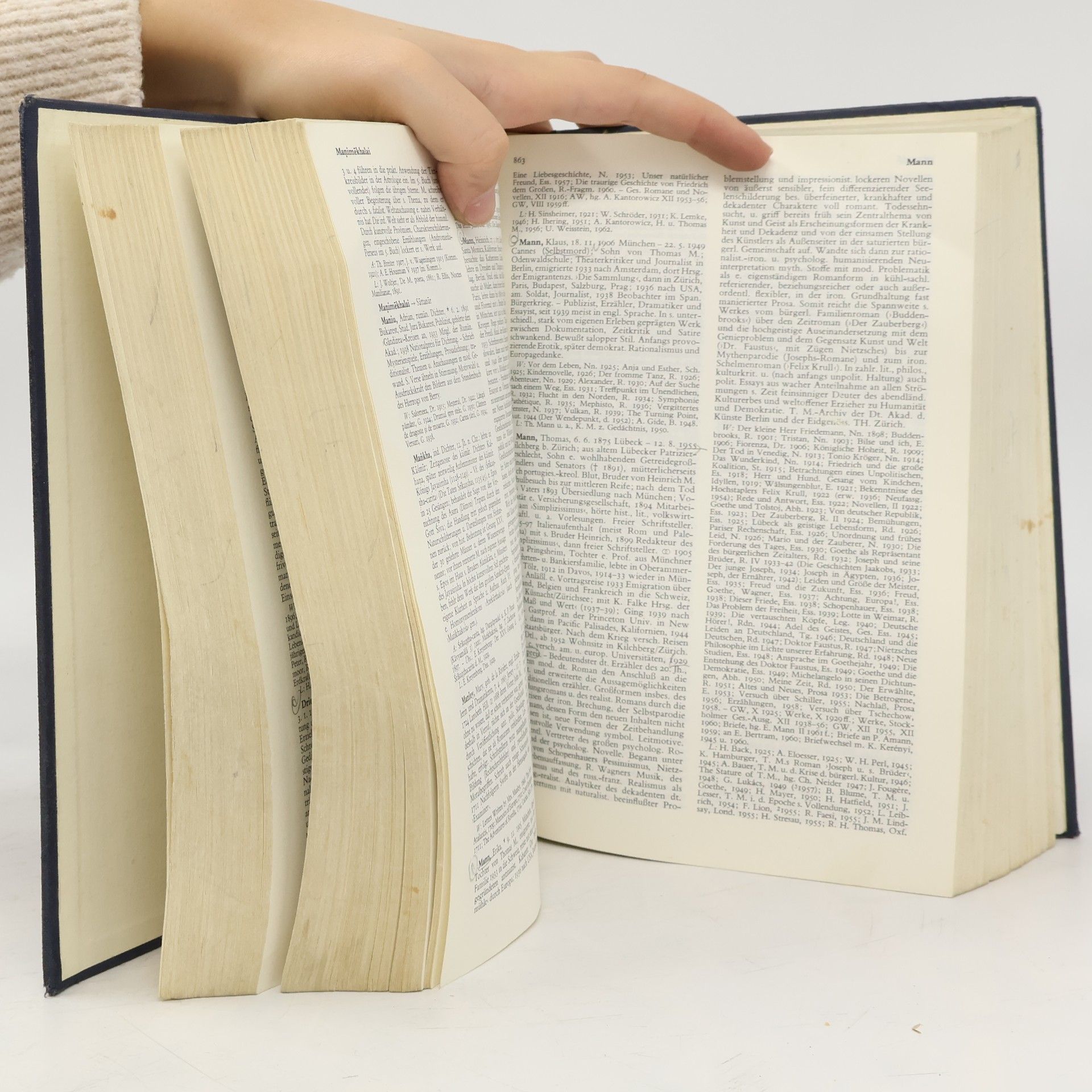 AA.VV. Lexikon der Weltliteratur