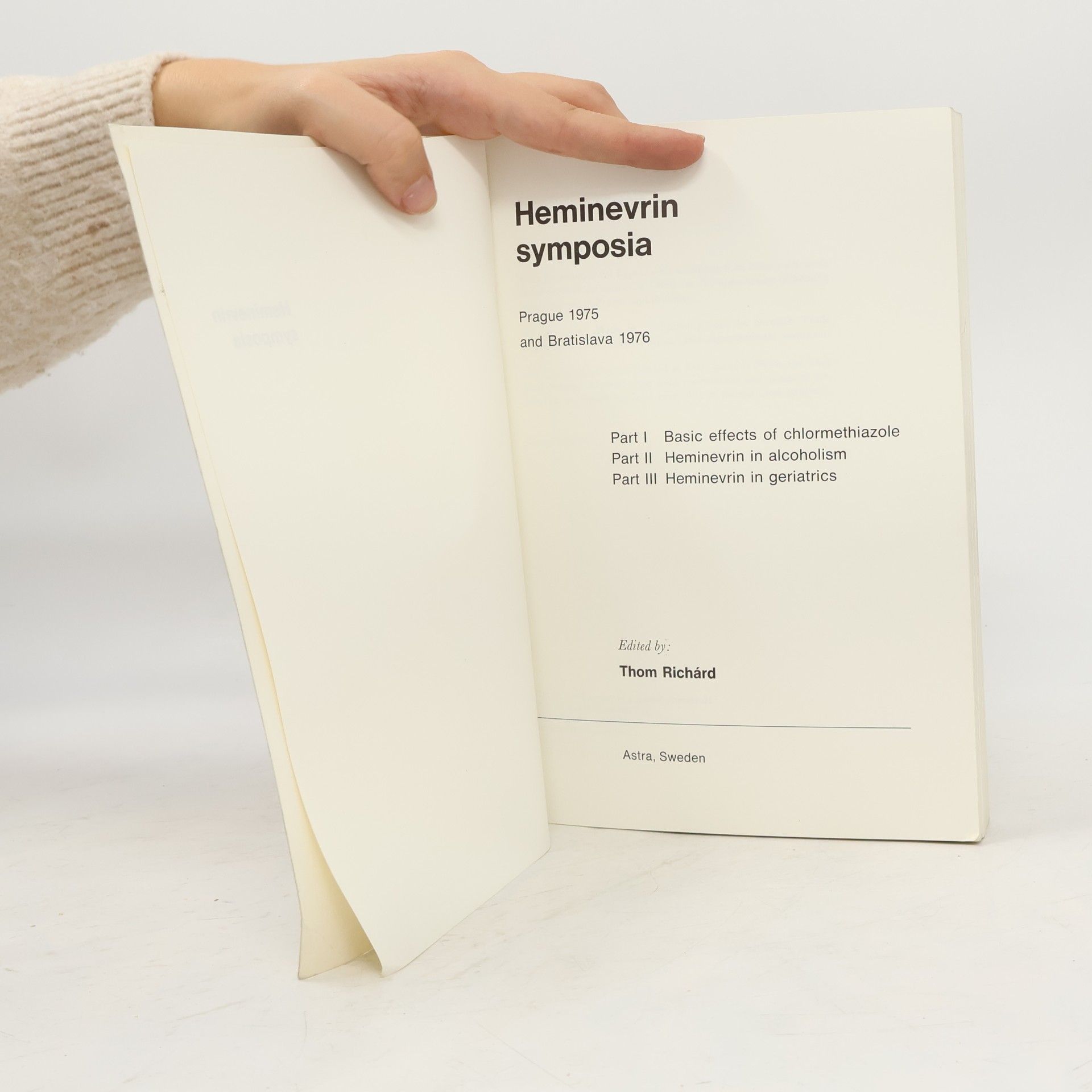 Autorenkollektiv Heminevrin: Prague 1975, Bratislava 1976