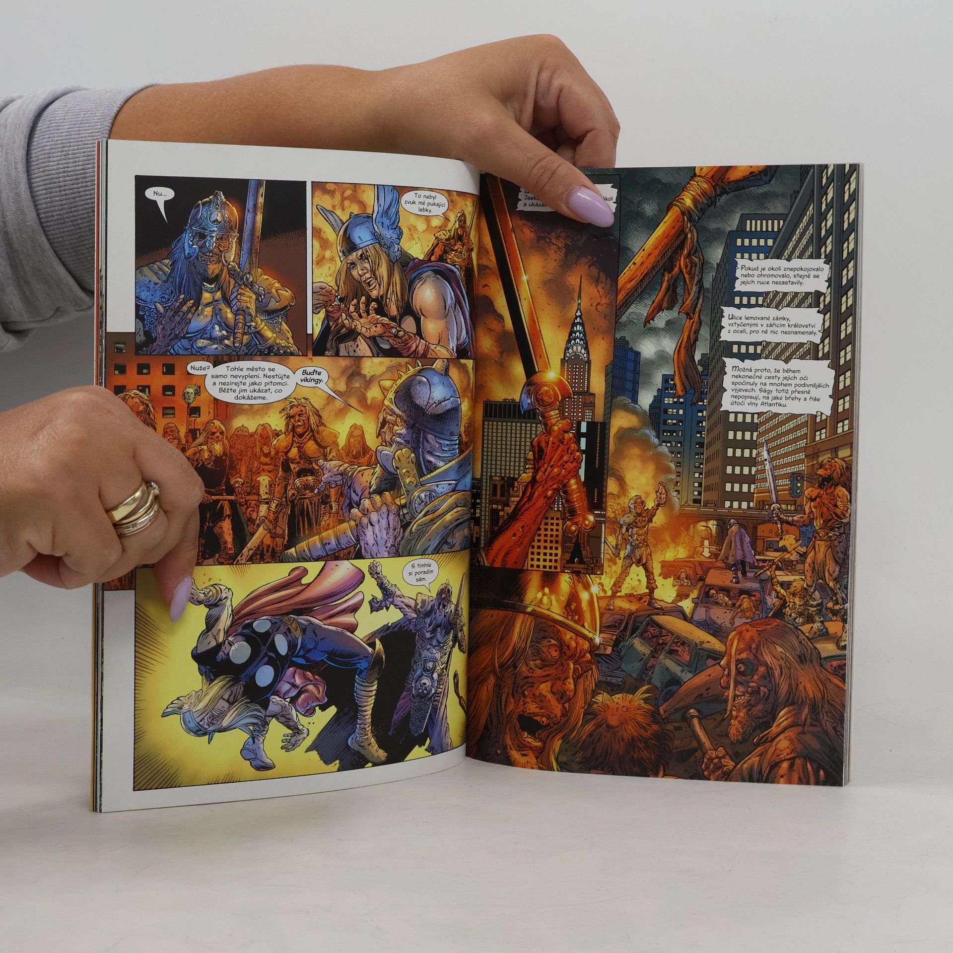 Garth Ennis Thor. Vikingové