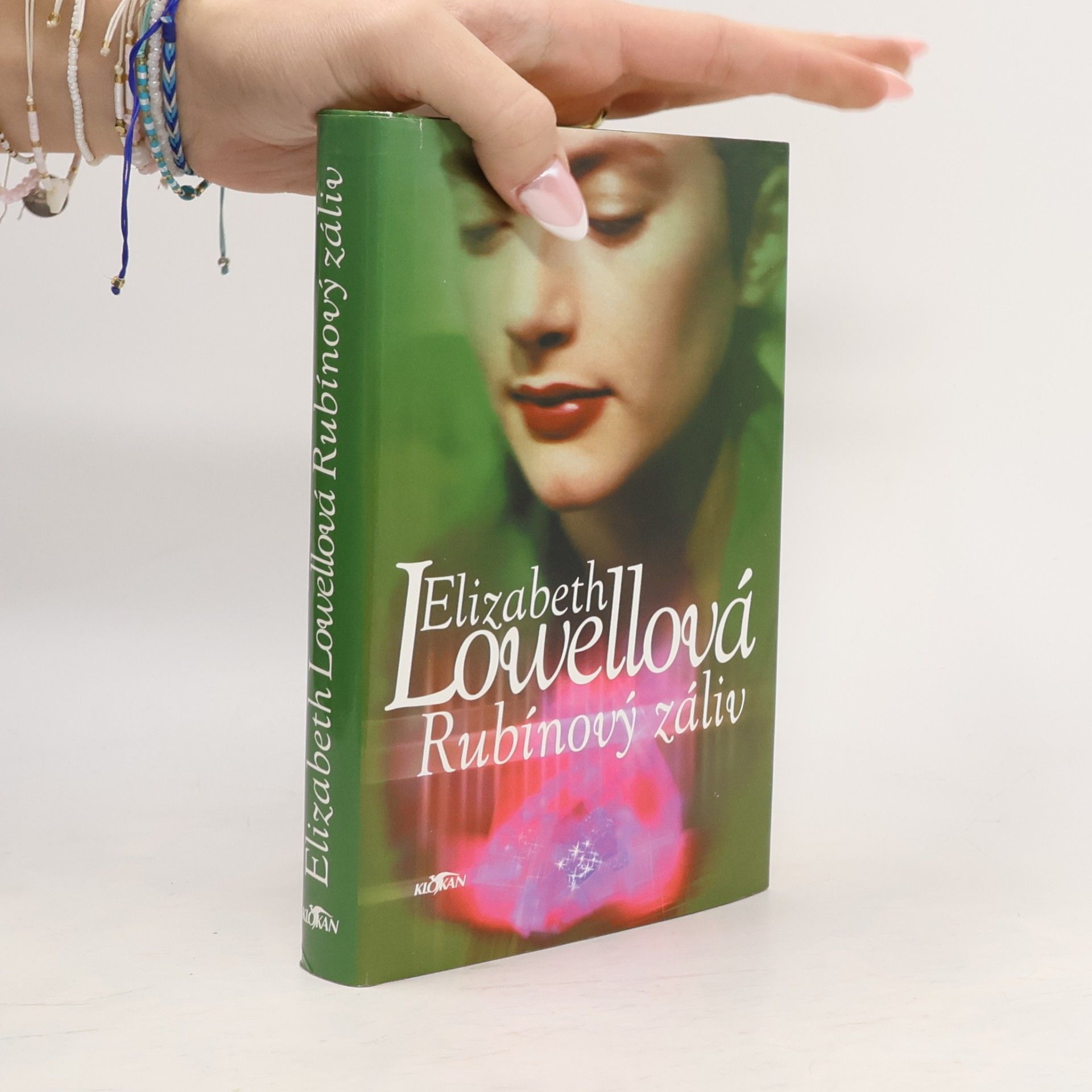Ann Maxwell Rubínový záliv