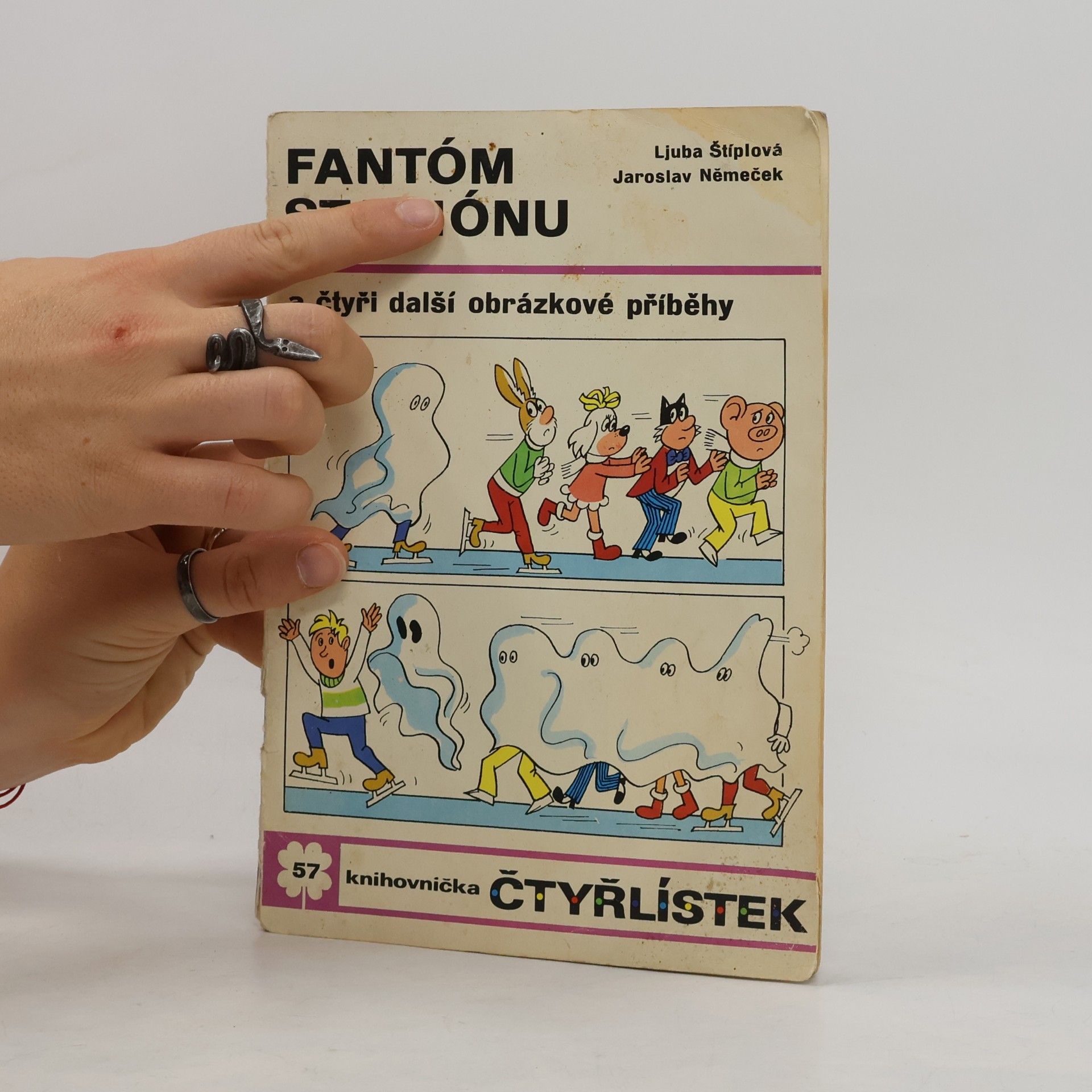 Ljuba Štíplová Čtyřlístek 57. Fantóm stadiónu