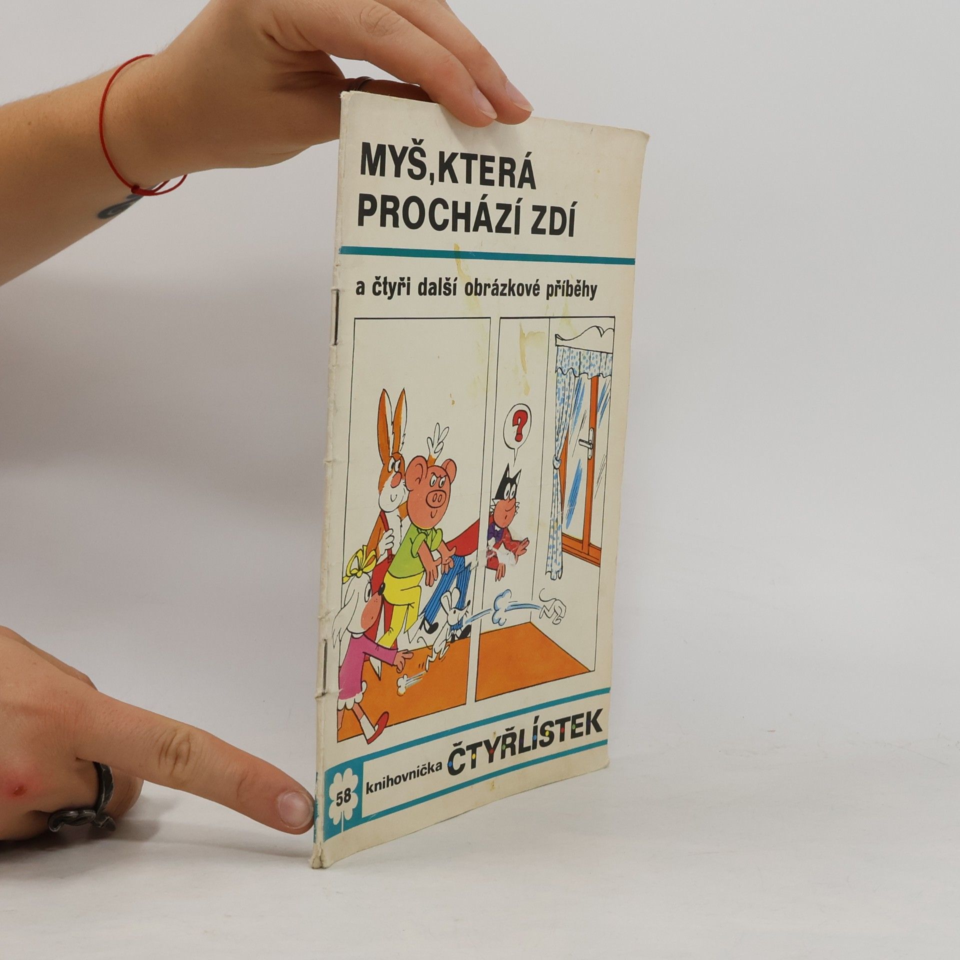 Jaroslav Němeček Čtyřlístek 58. Myš, která prochází zdí