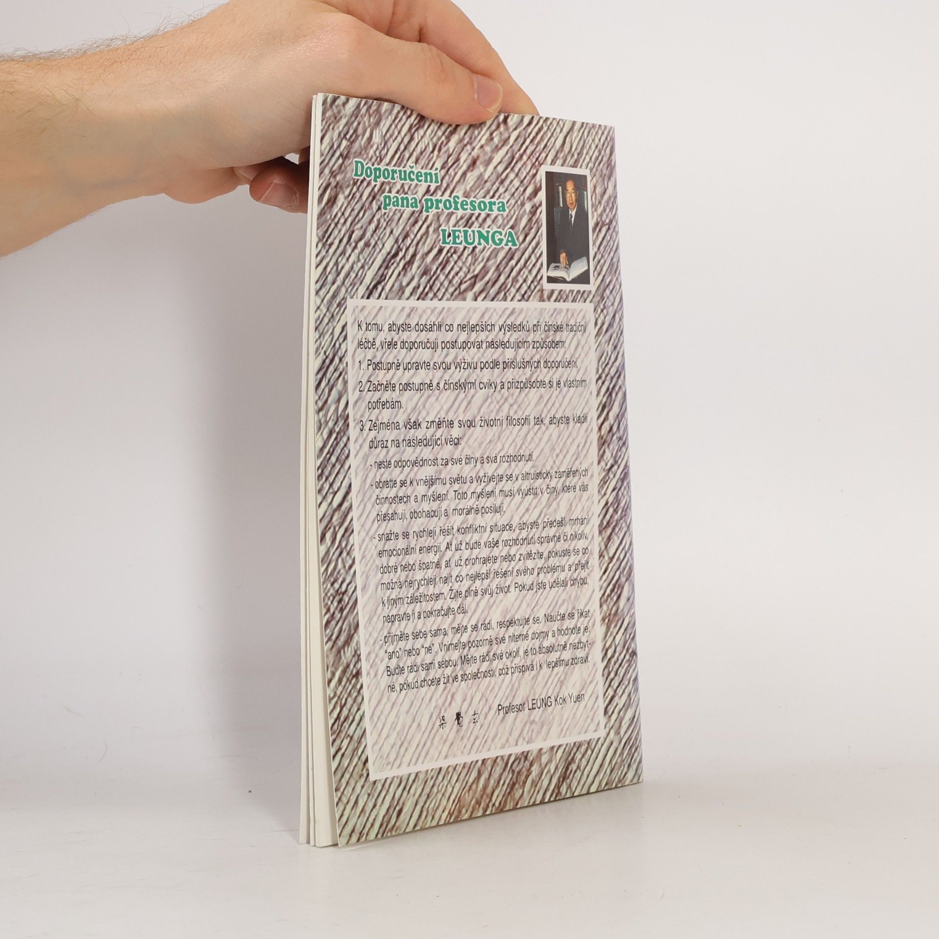 Autores varios Yang Sheng Fa: Umění životosprávy podle taoistické filosofie aneb Jak si zachovat své zdraví a dlouhověkost