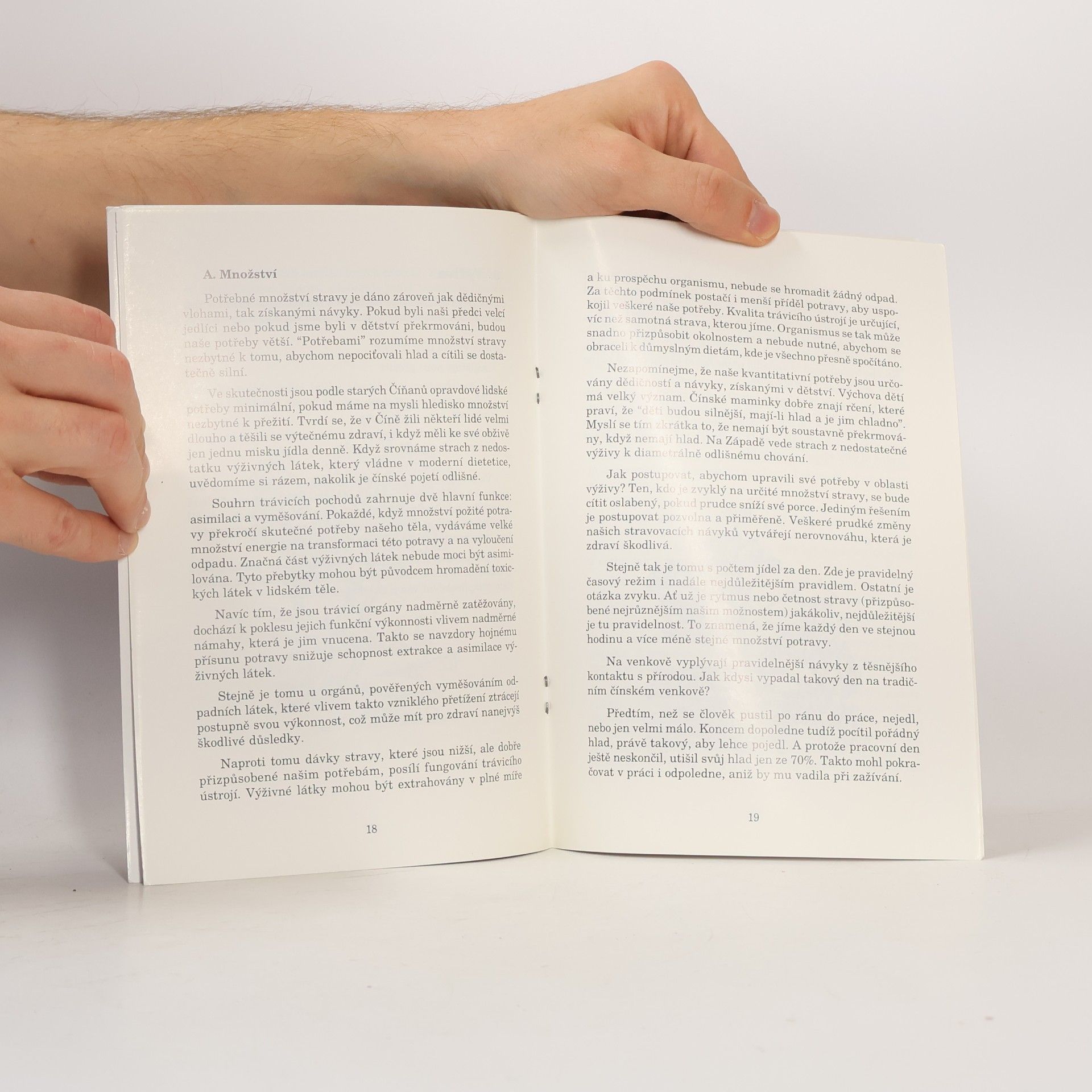Autores varios Yang Sheng Fa: Umění životosprávy podle taoistické filosofie aneb Jak si zachovat své zdraví a dlouhověkost