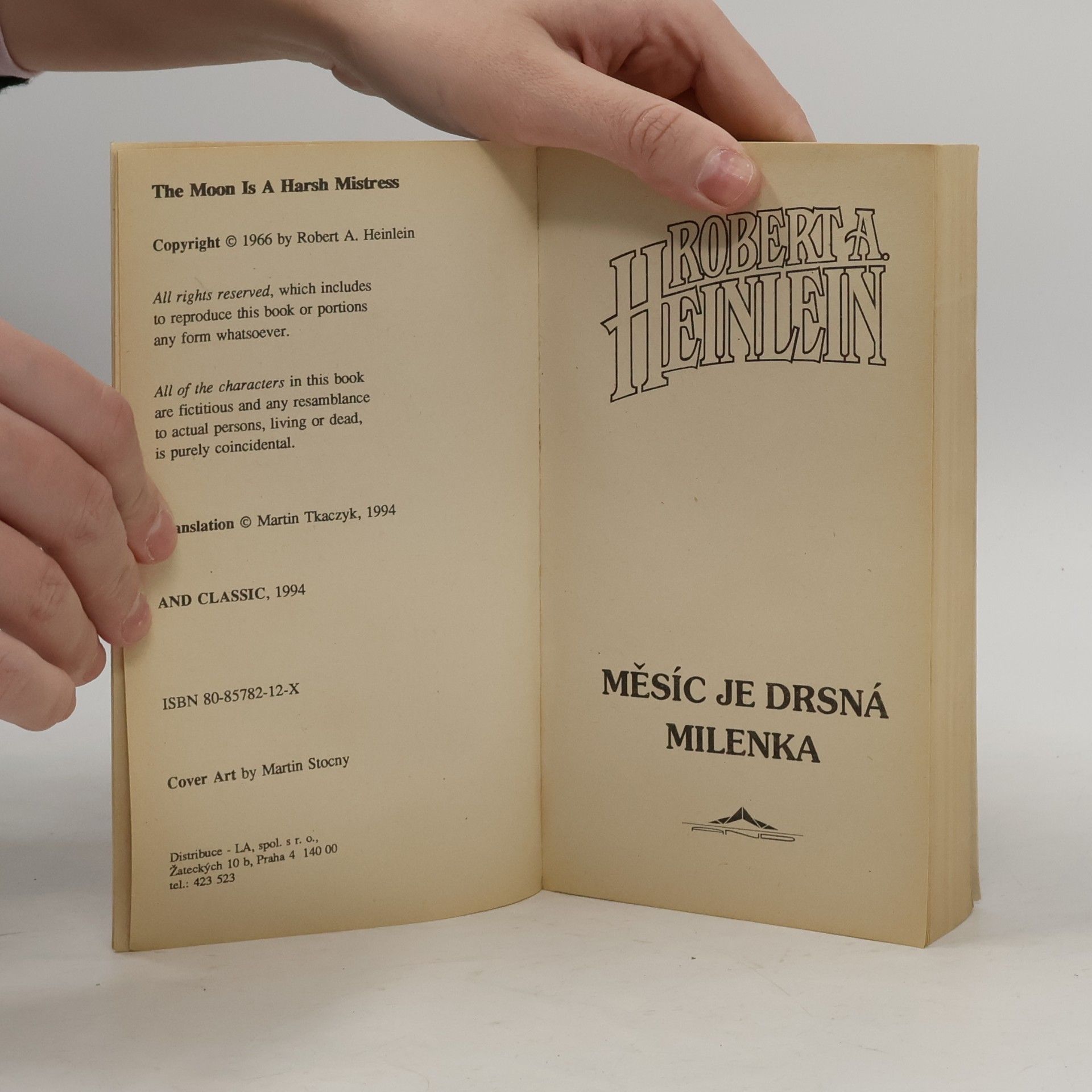 Robert A. Heinlein Měsíc je drsná milenka