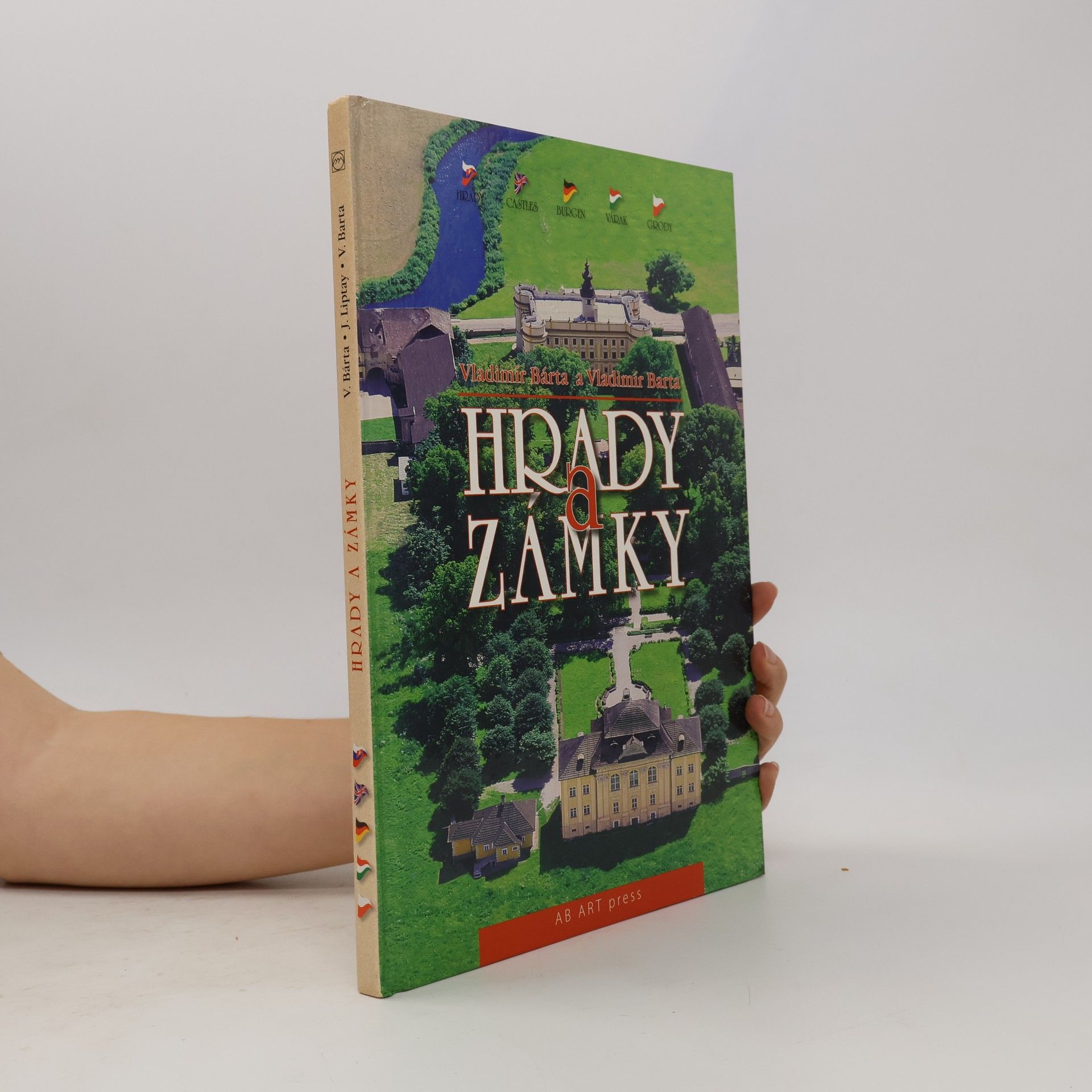 Hrady a zámky
