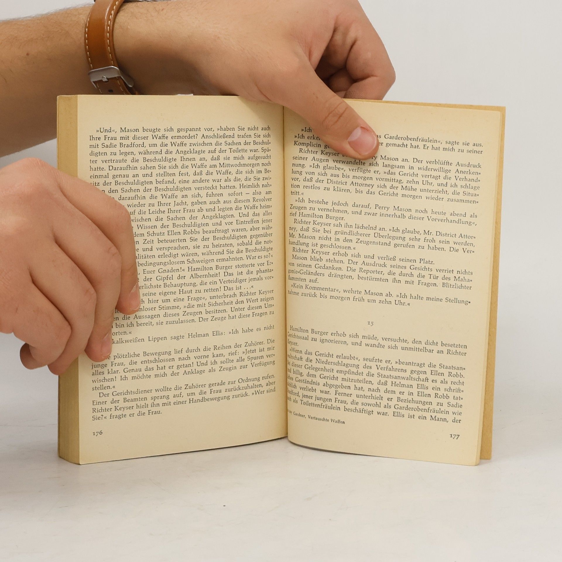 Erle Stanley Gardner Vertauschte Waffen