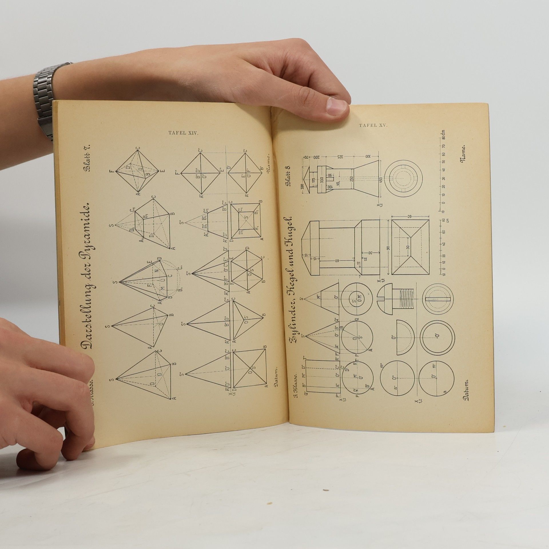 Emil Ludwig EINFÜHRUNG IN DAS GEOMETRISCHE ZEICHNEN