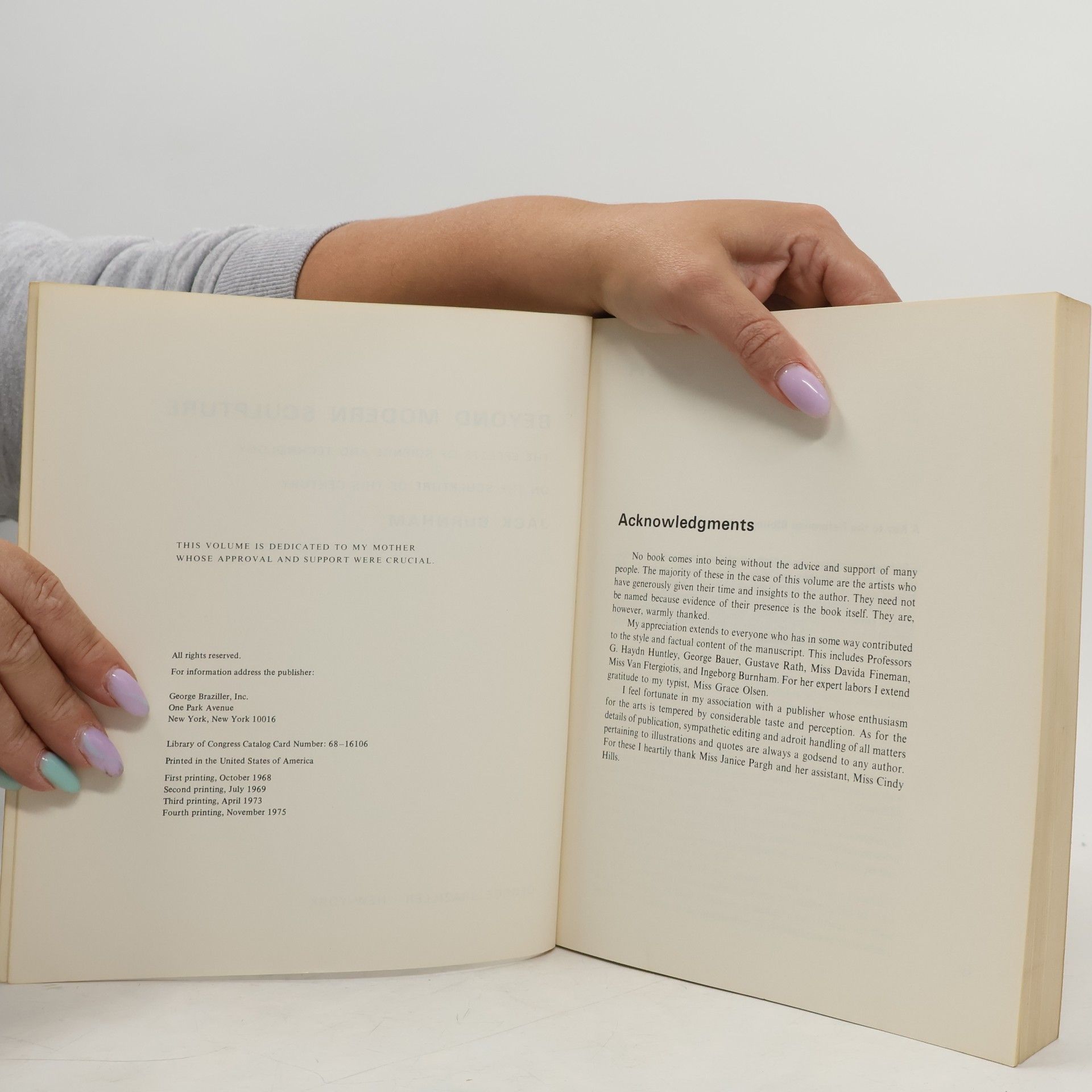 Jack Burnham BEYOND MODERN SCULPTURE